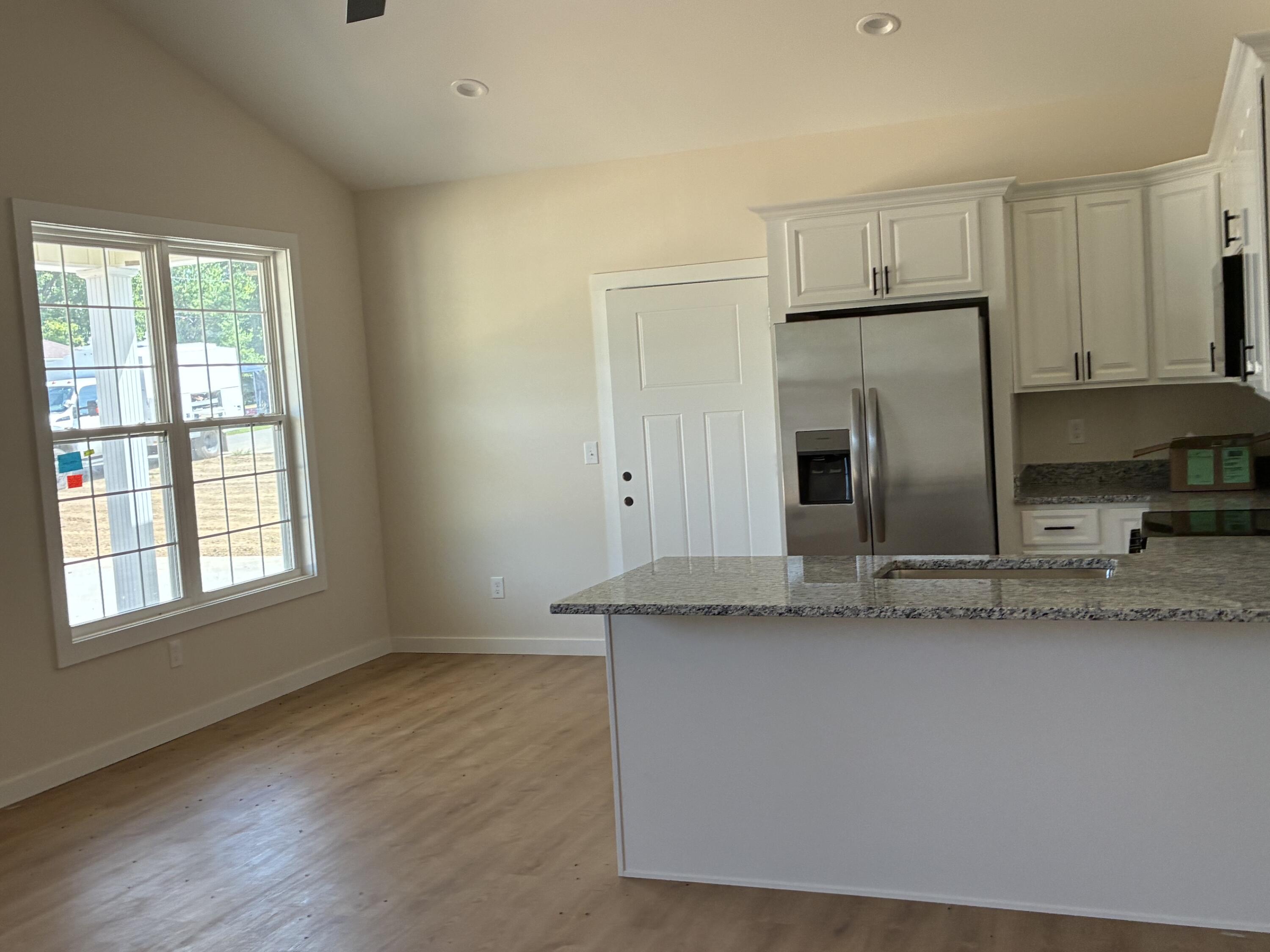 516 Jones Street Property Photo 5