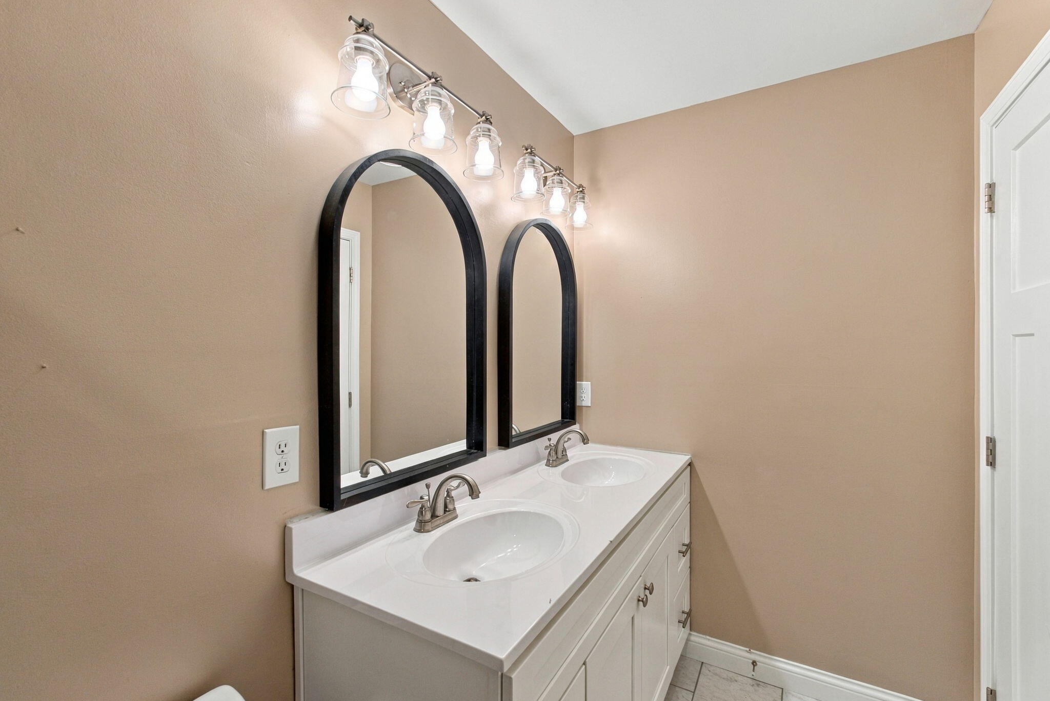 612 Boulder Court Property Photo 21