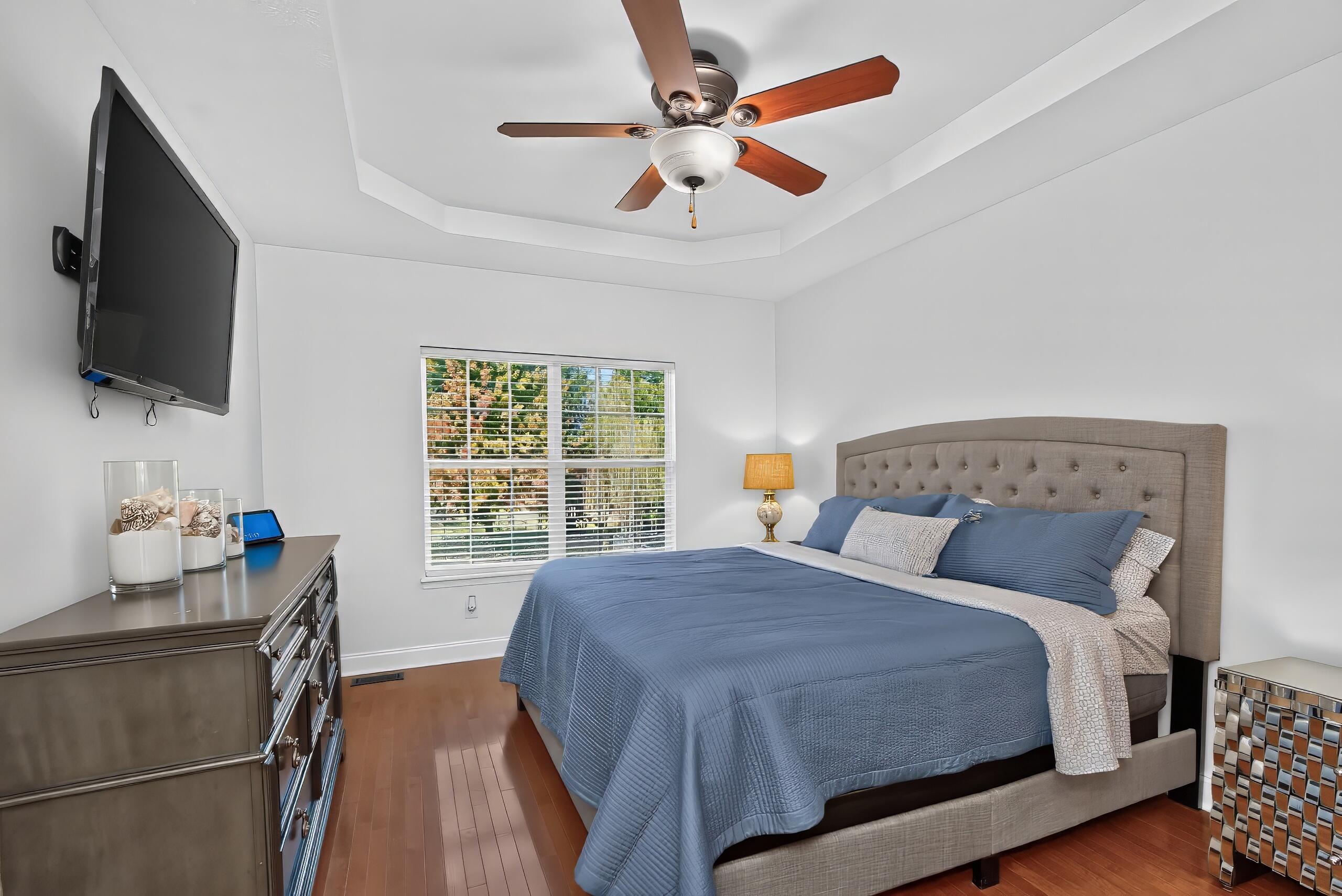 444 Oakley Avenue Property Photo 8