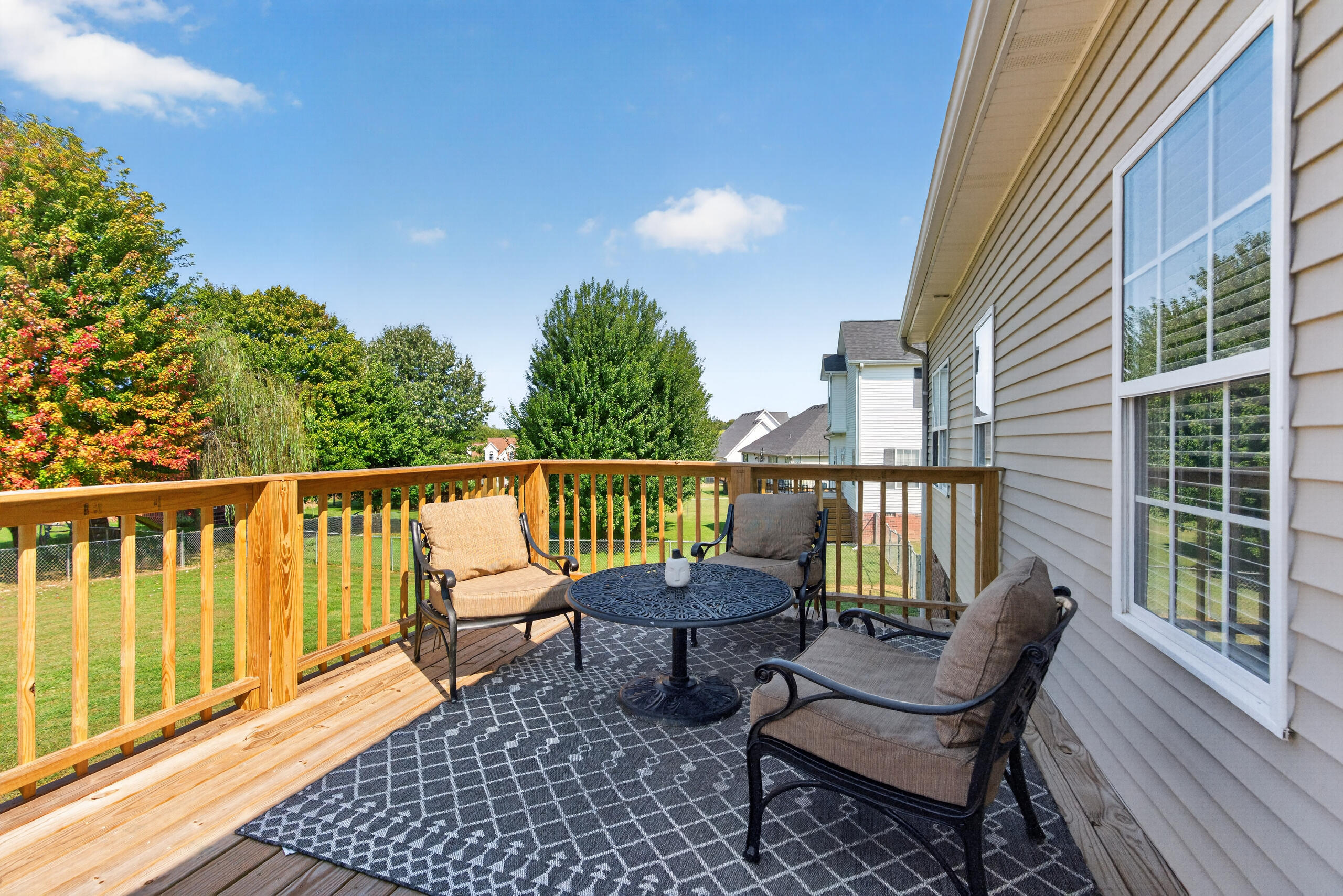 444 Oakley Avenue Property Photo 37