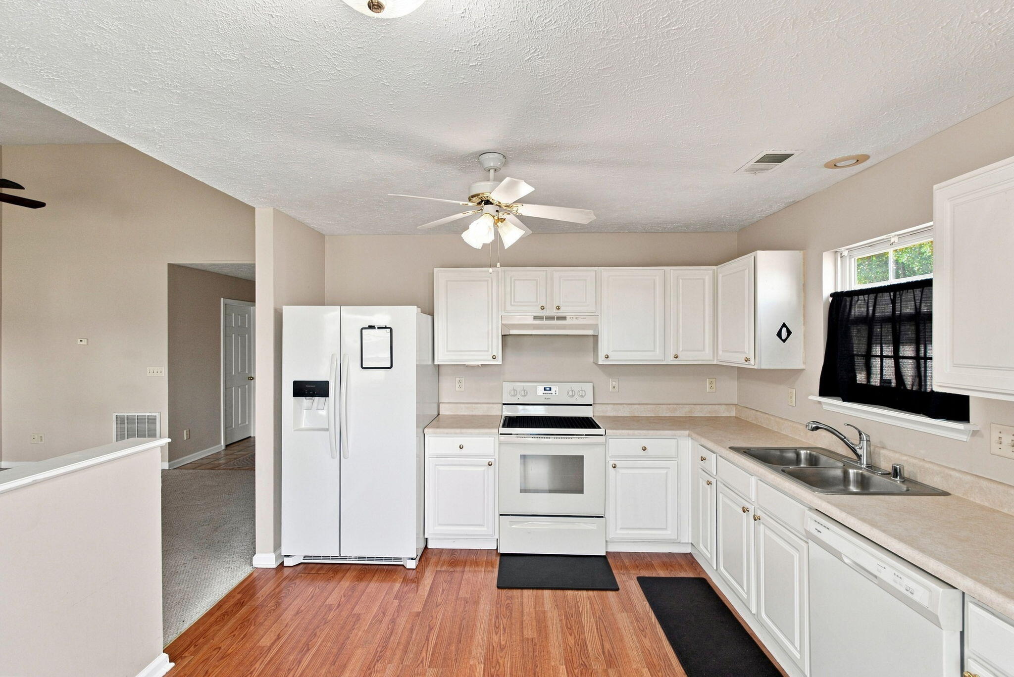 105 Robert M Green Boulevard Property Photo 13