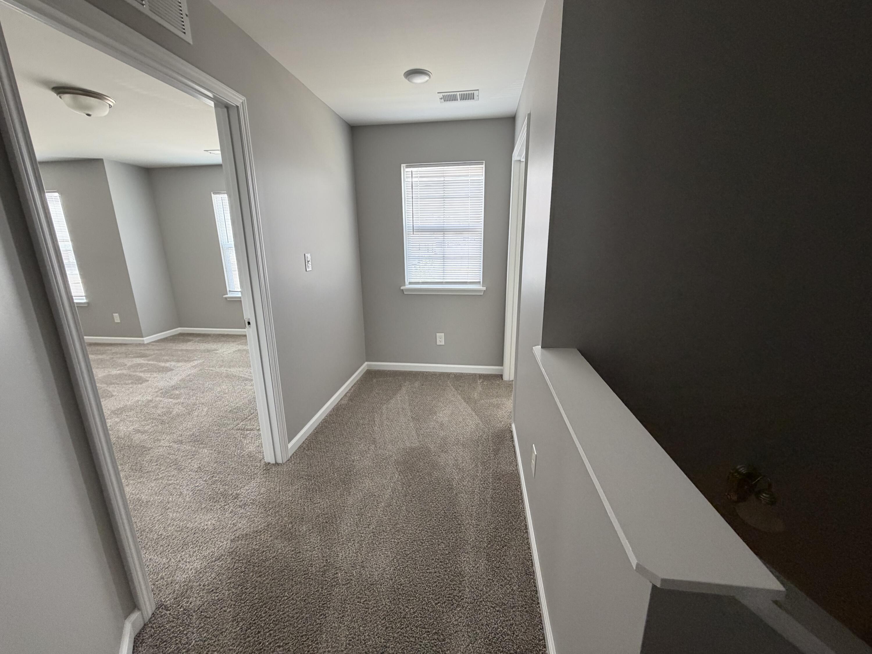 2460b Feathersound Way Property Photo 26