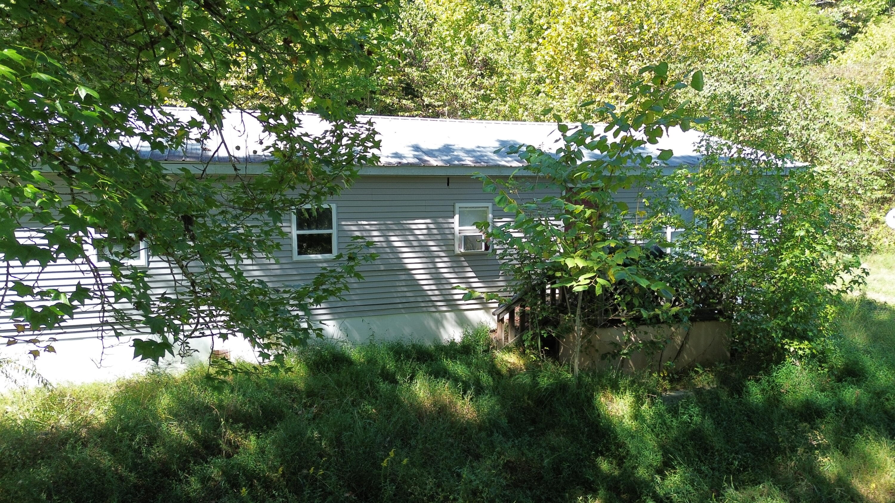2001 Crocus Creek Road Property Photo 5