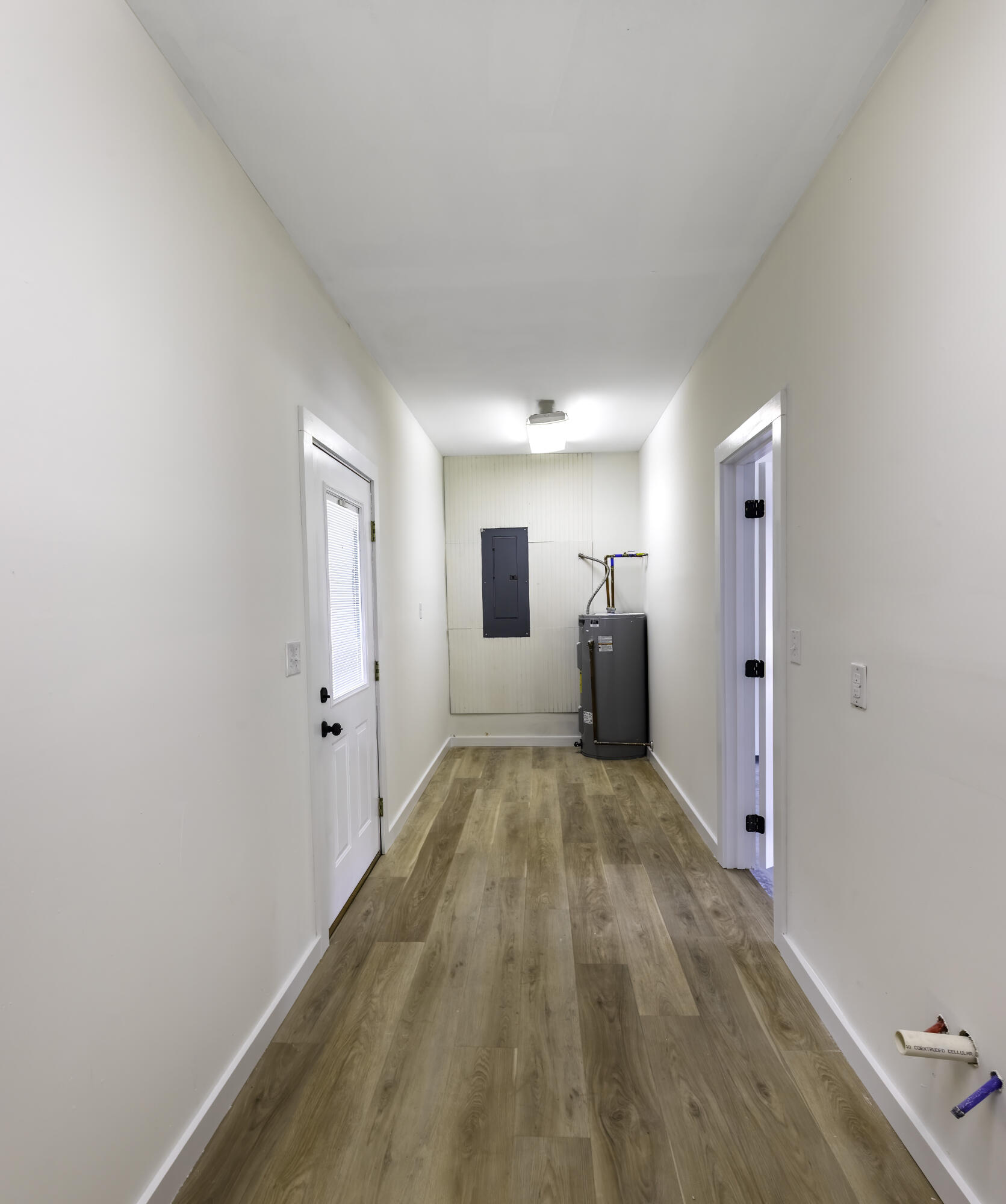 3273 Saxon Drive Property Photo 15