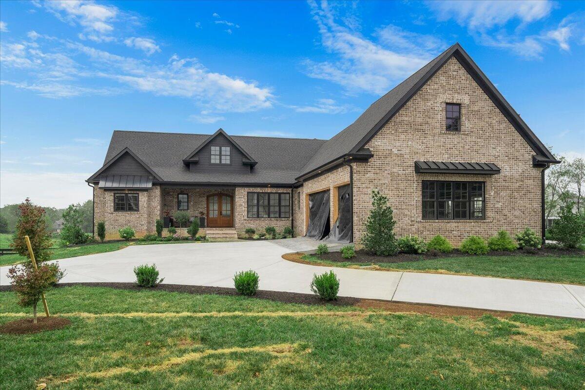 202 The Backstretch Property Photo 1