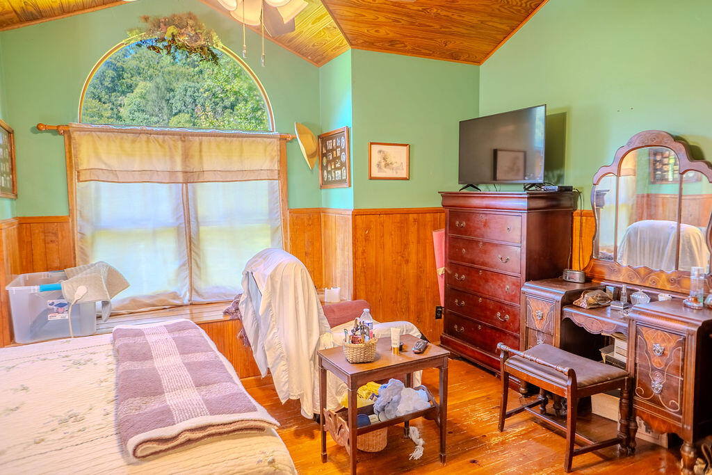 564 Houston Rd Road Property Photo 16