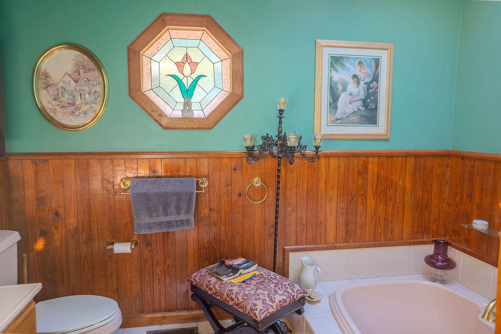 564 Houston Rd Road Property Photo 18