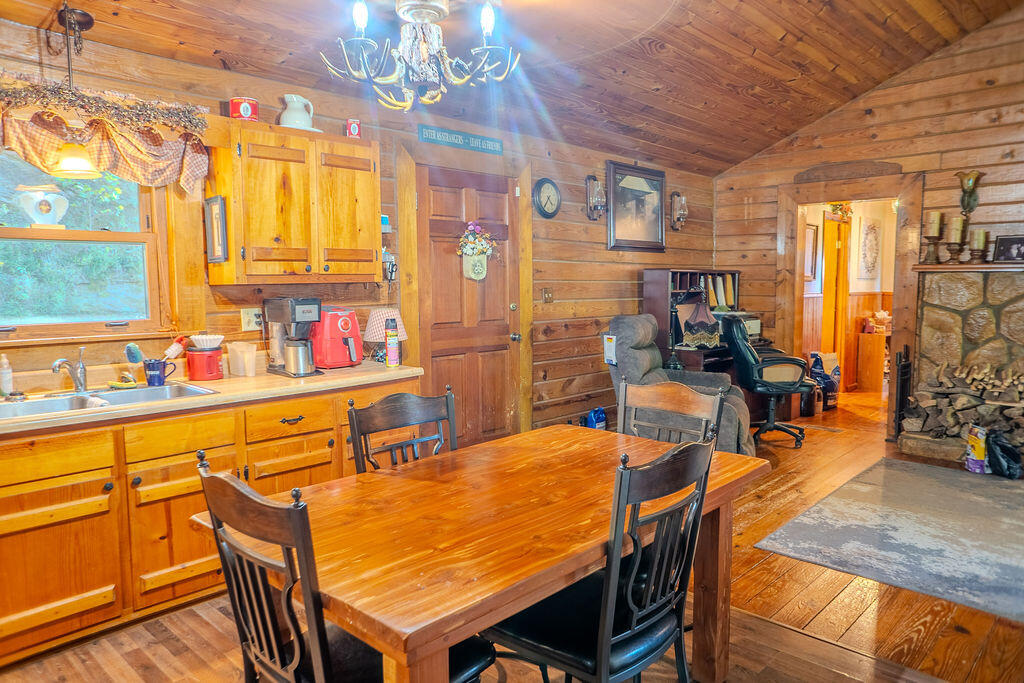 564 Houston Rd Road Property Photo 22