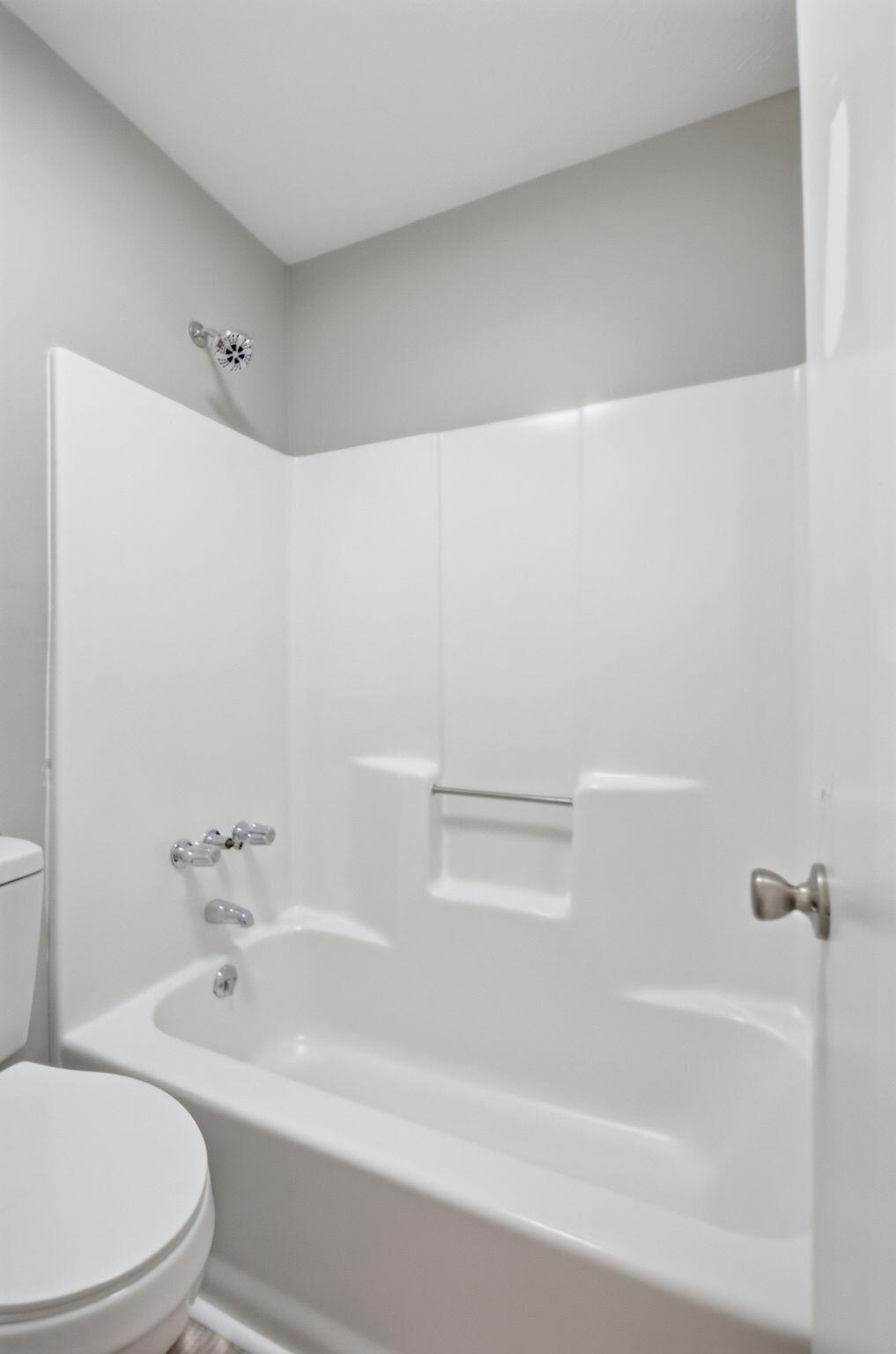 105 Roark Court Property Photo 23