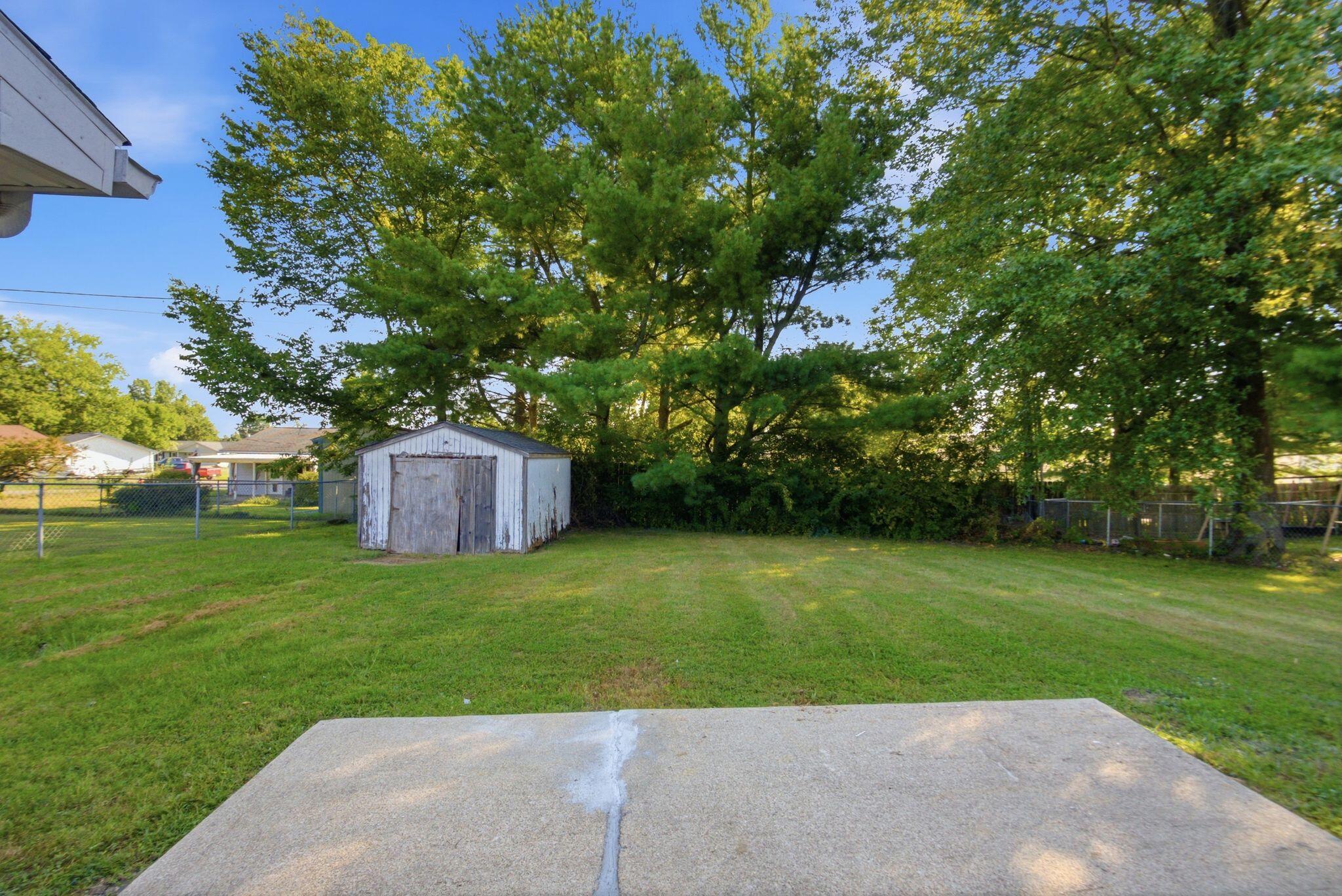105 Roark Court Property Photo 31