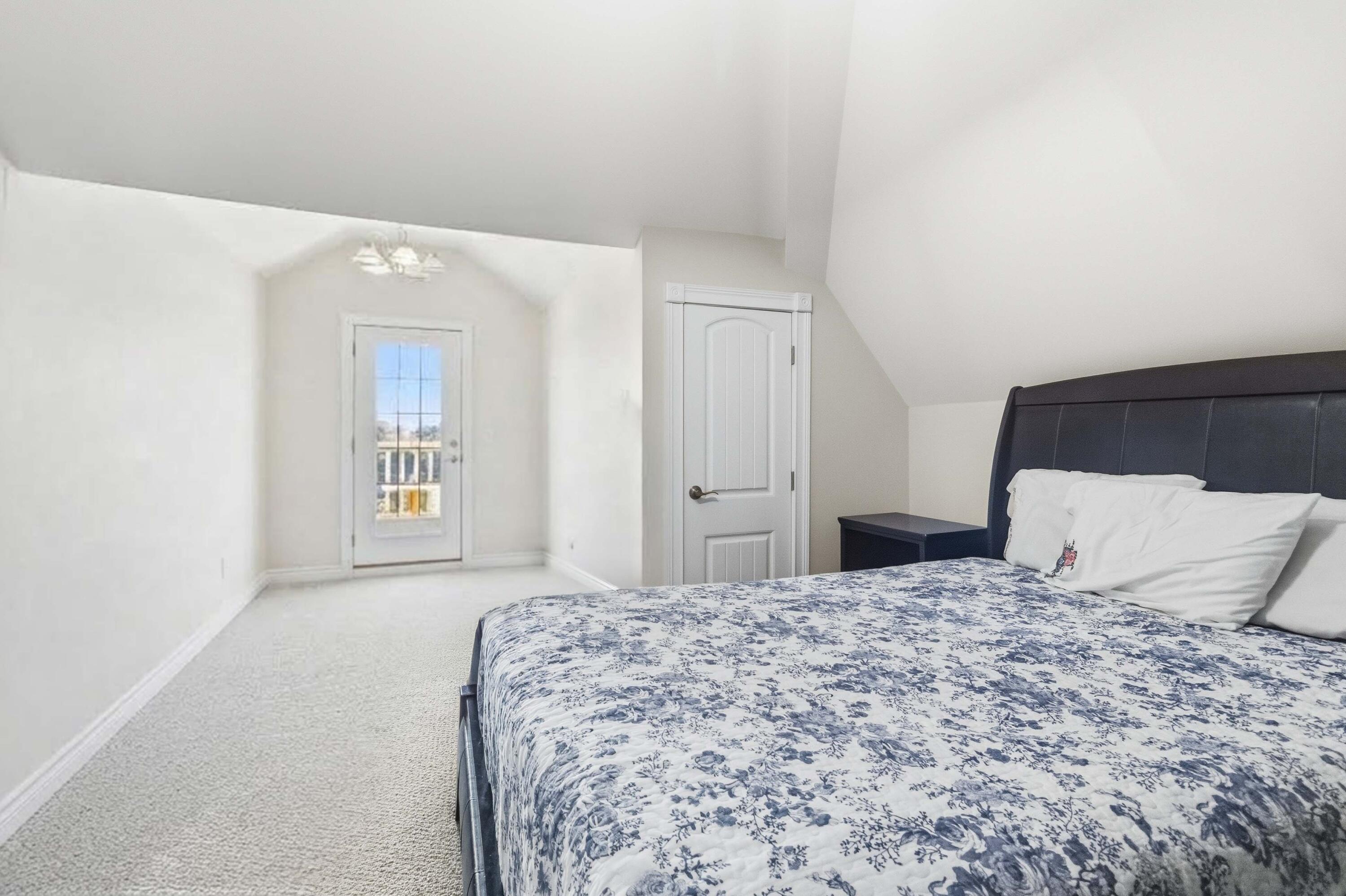 585 Tunnel Ridge Road Property Photo 55