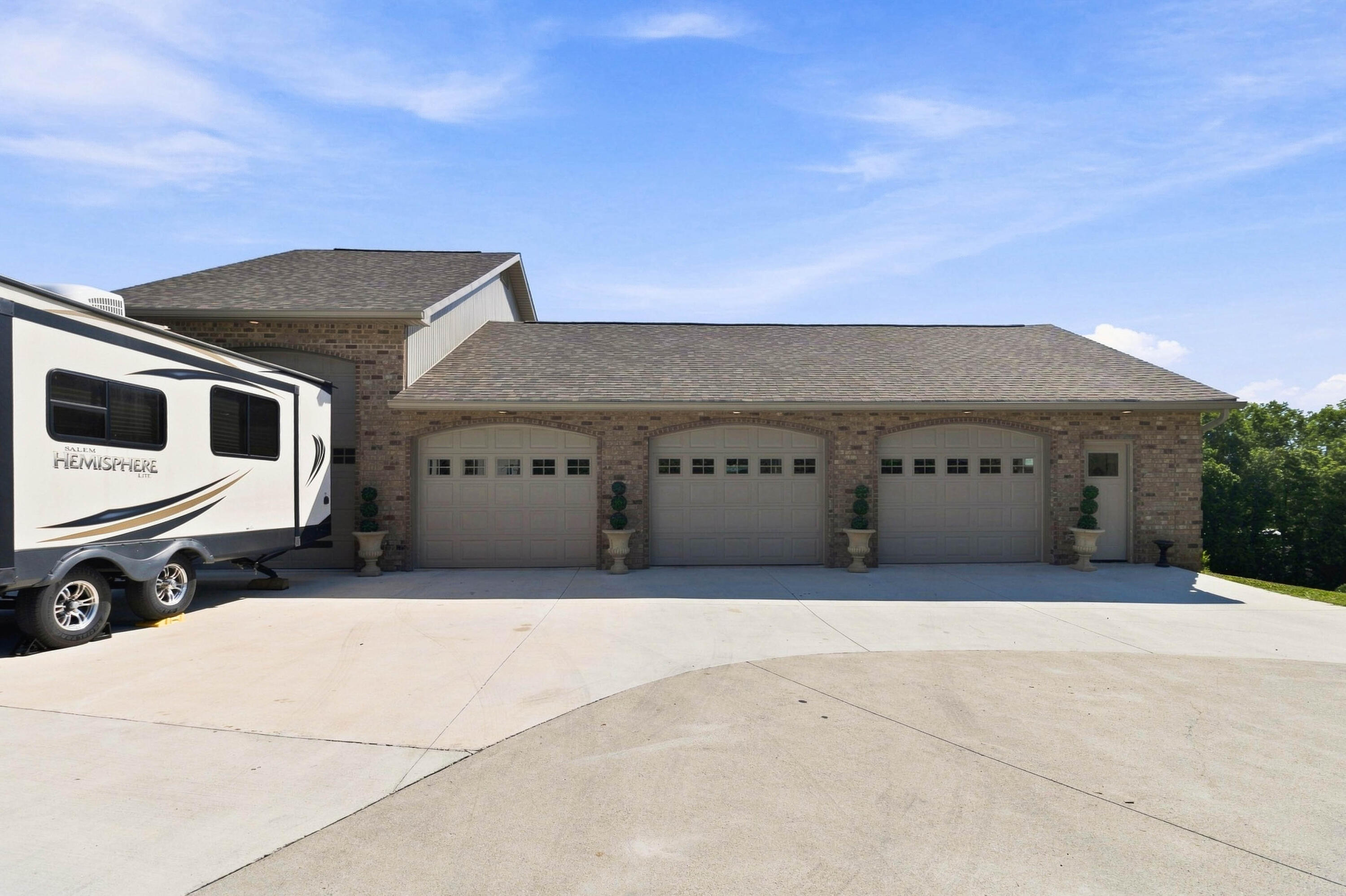 585 Tunnel Ridge Road Property Photo 62
