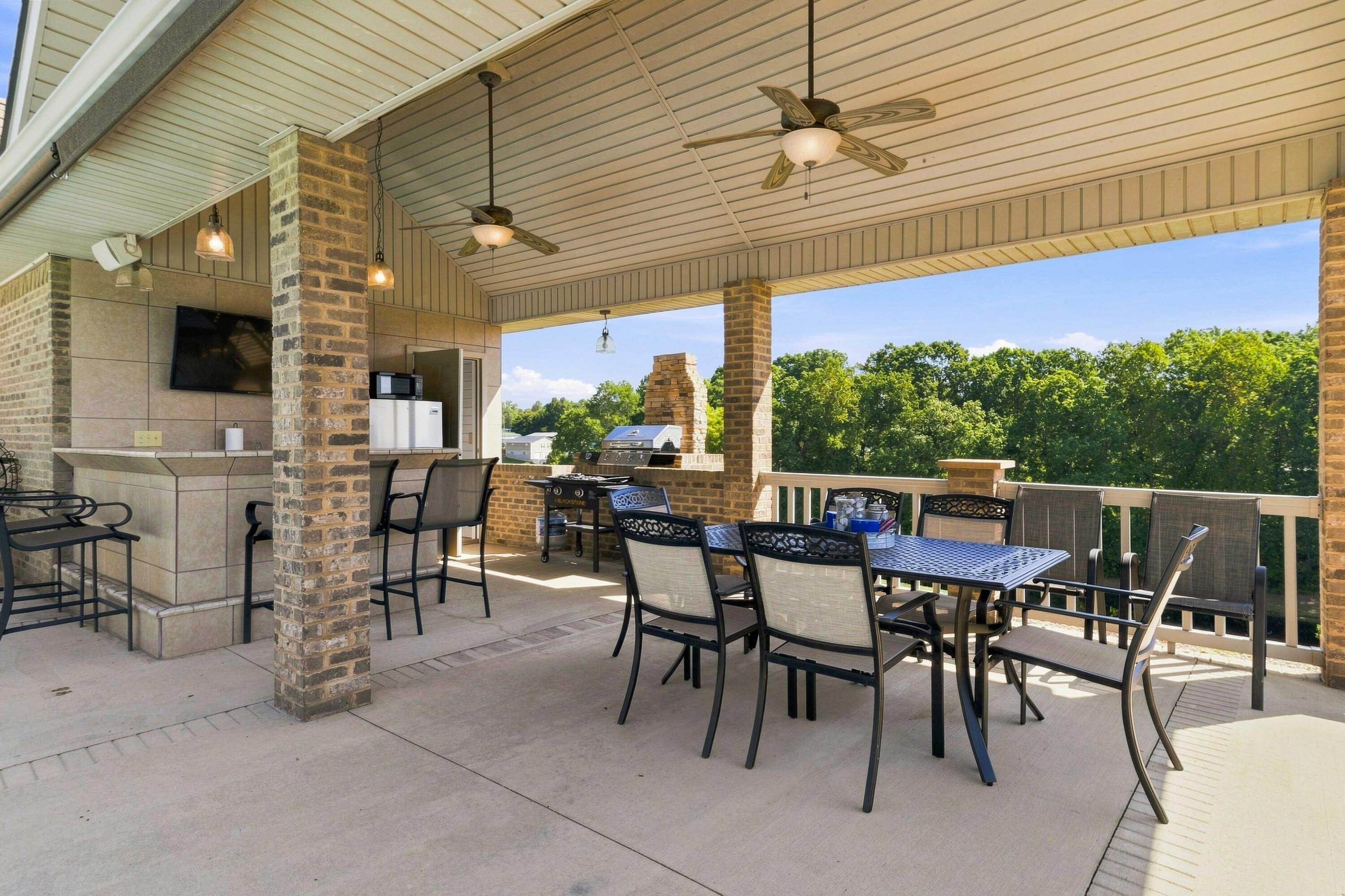 585 Tunnel Ridge Road Property Photo 72