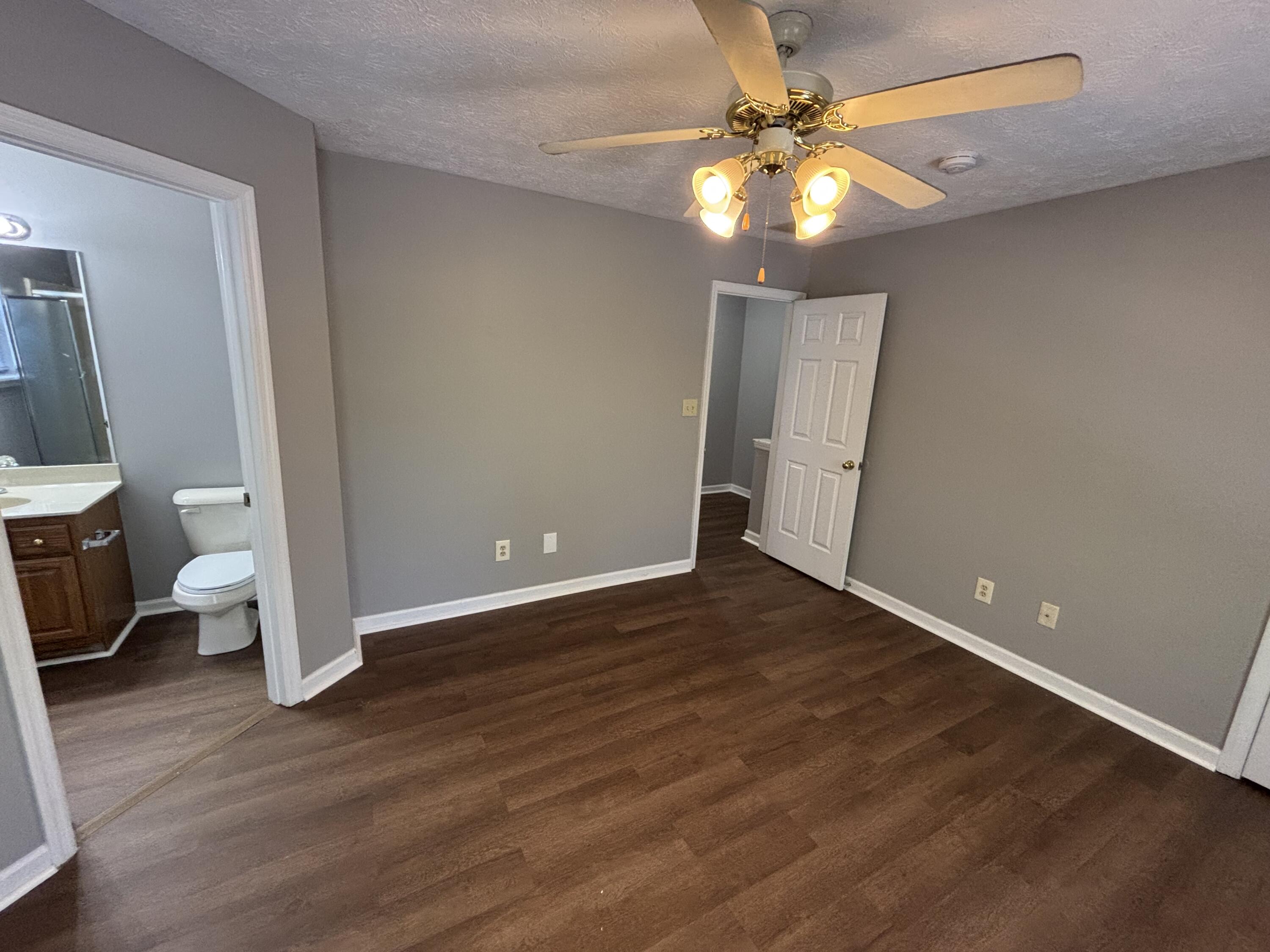2740 Hayden Park Lane Property Photo 8