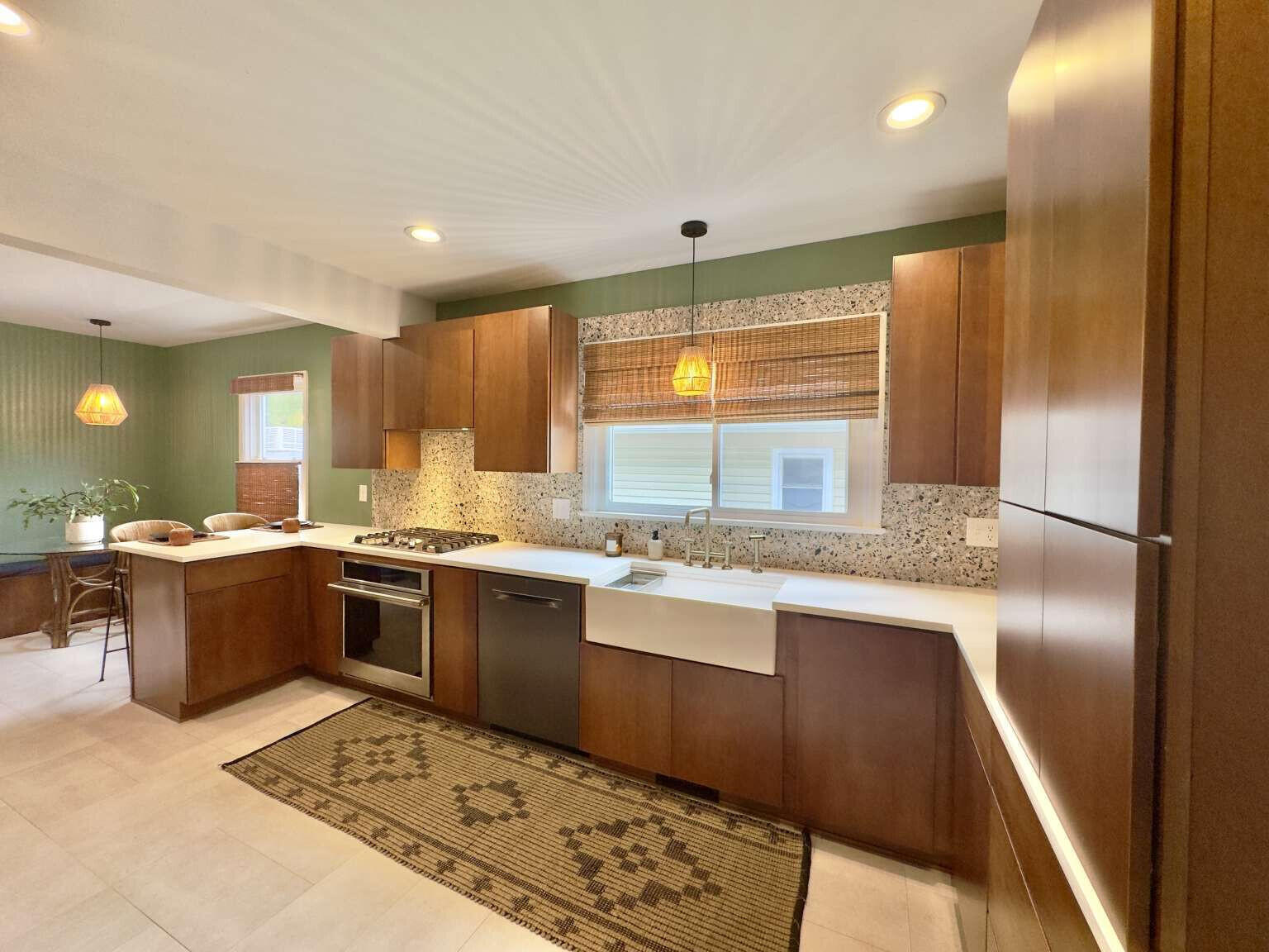 1710 Courtney Avenue Property Photo 4
