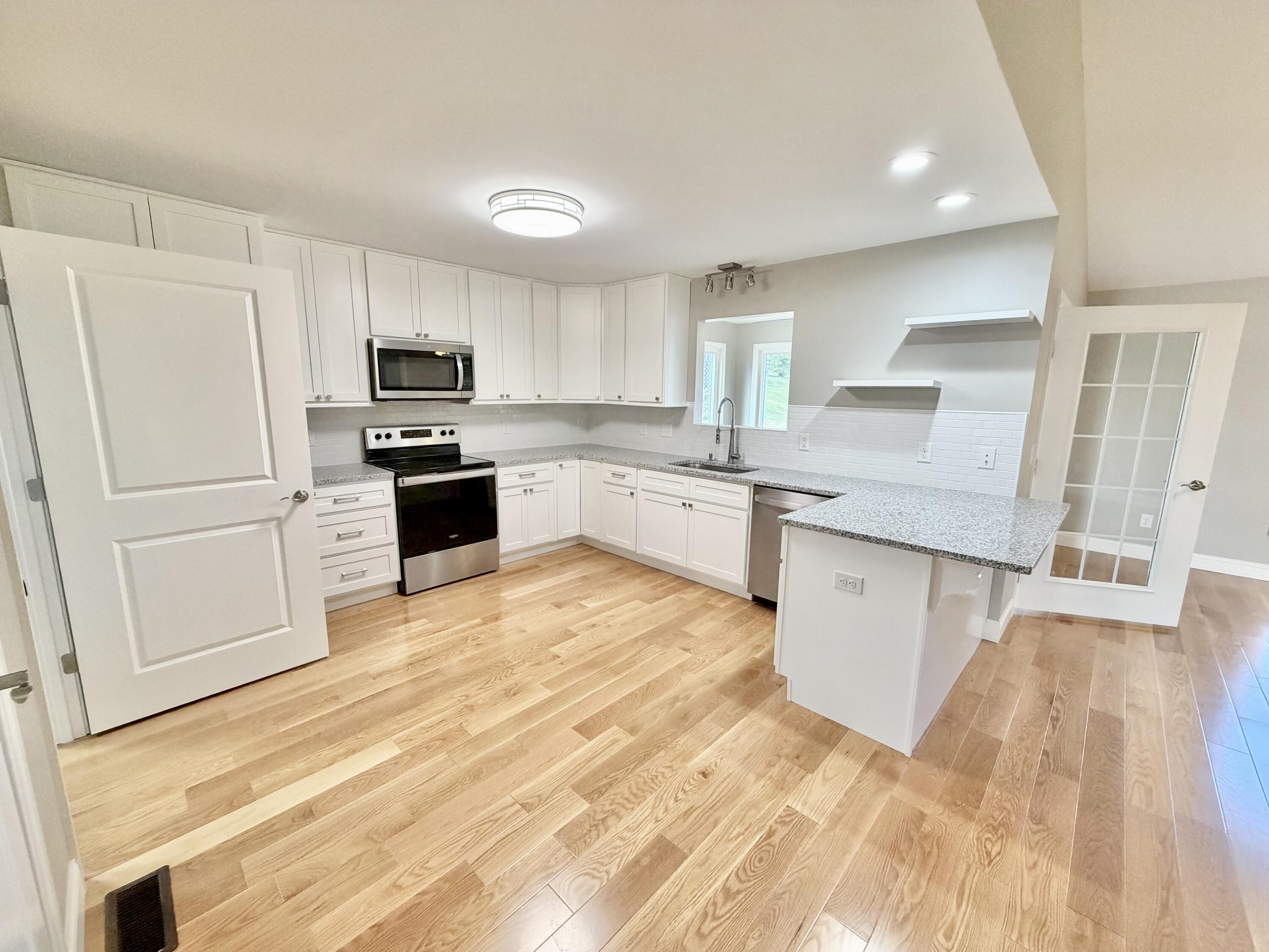 62 Leisure Lane Property Photo 4