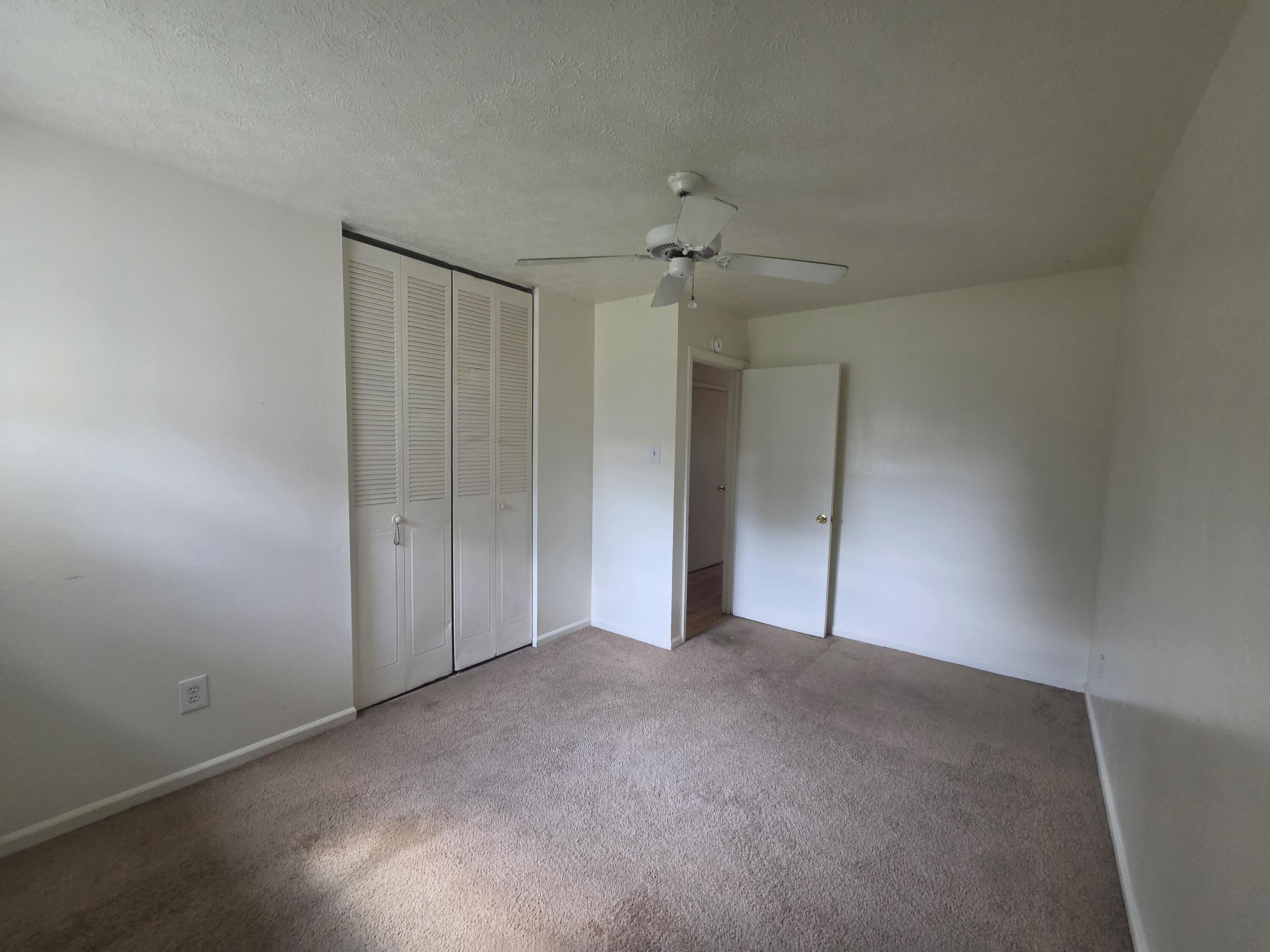 637 Eureka Springs Dr Drive A Property Photo 6