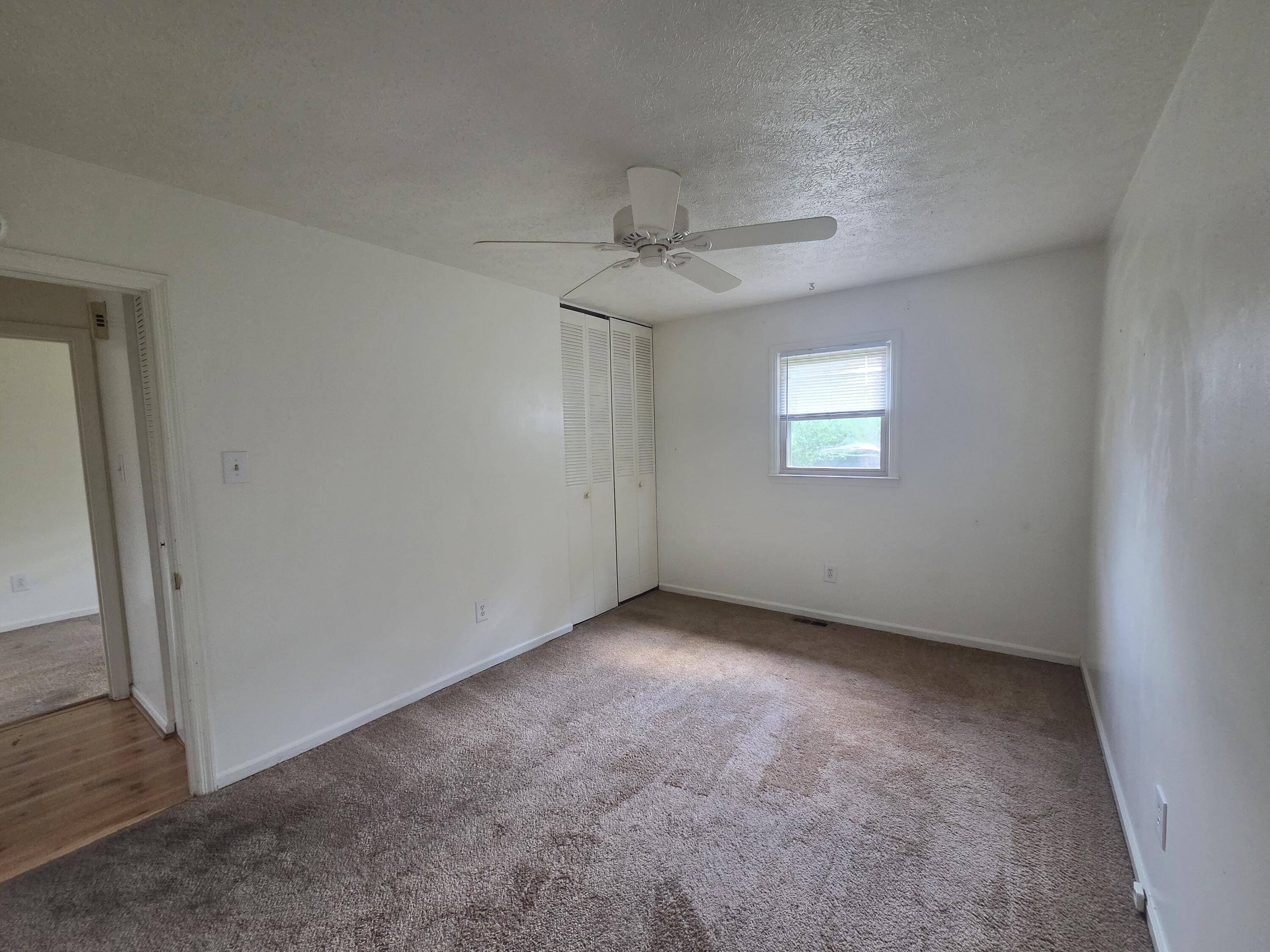 637 Eureka Springs Dr Drive A Property Photo 7