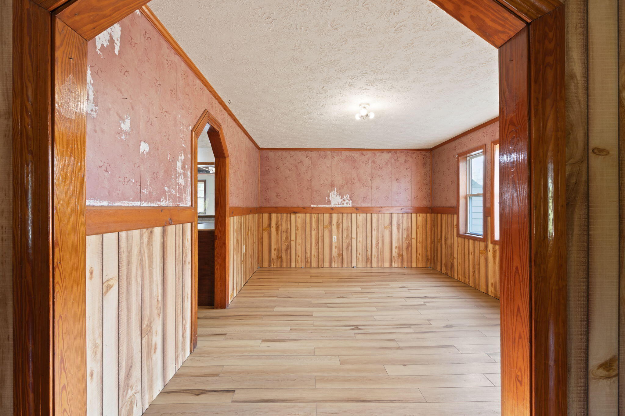 6114 Highway 1546 Property Photo 17