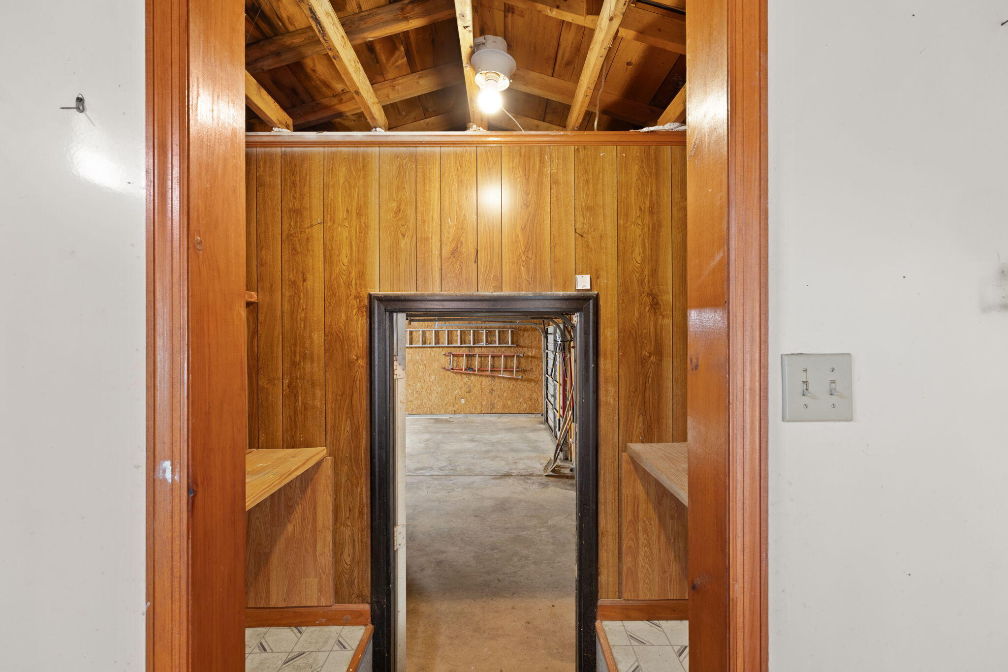 6114 Highway 1546 Property Photo 25