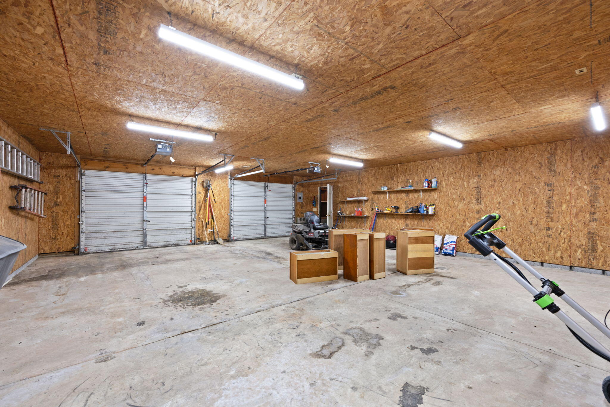 6114 Highway 1546 Property Photo 28