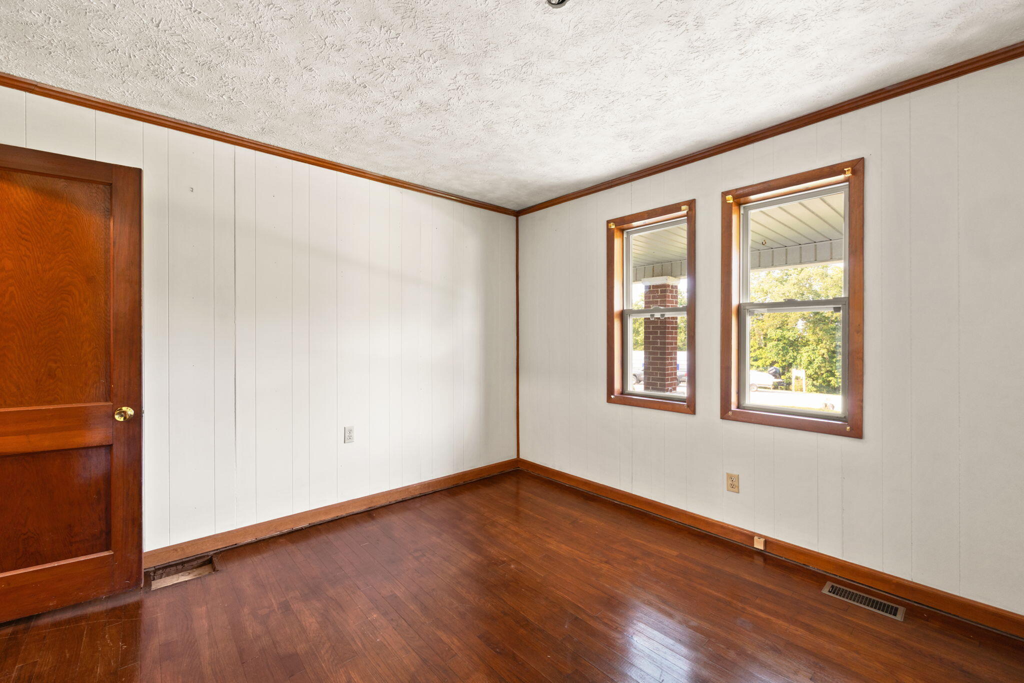 6114 Highway 1546 Property Photo 41