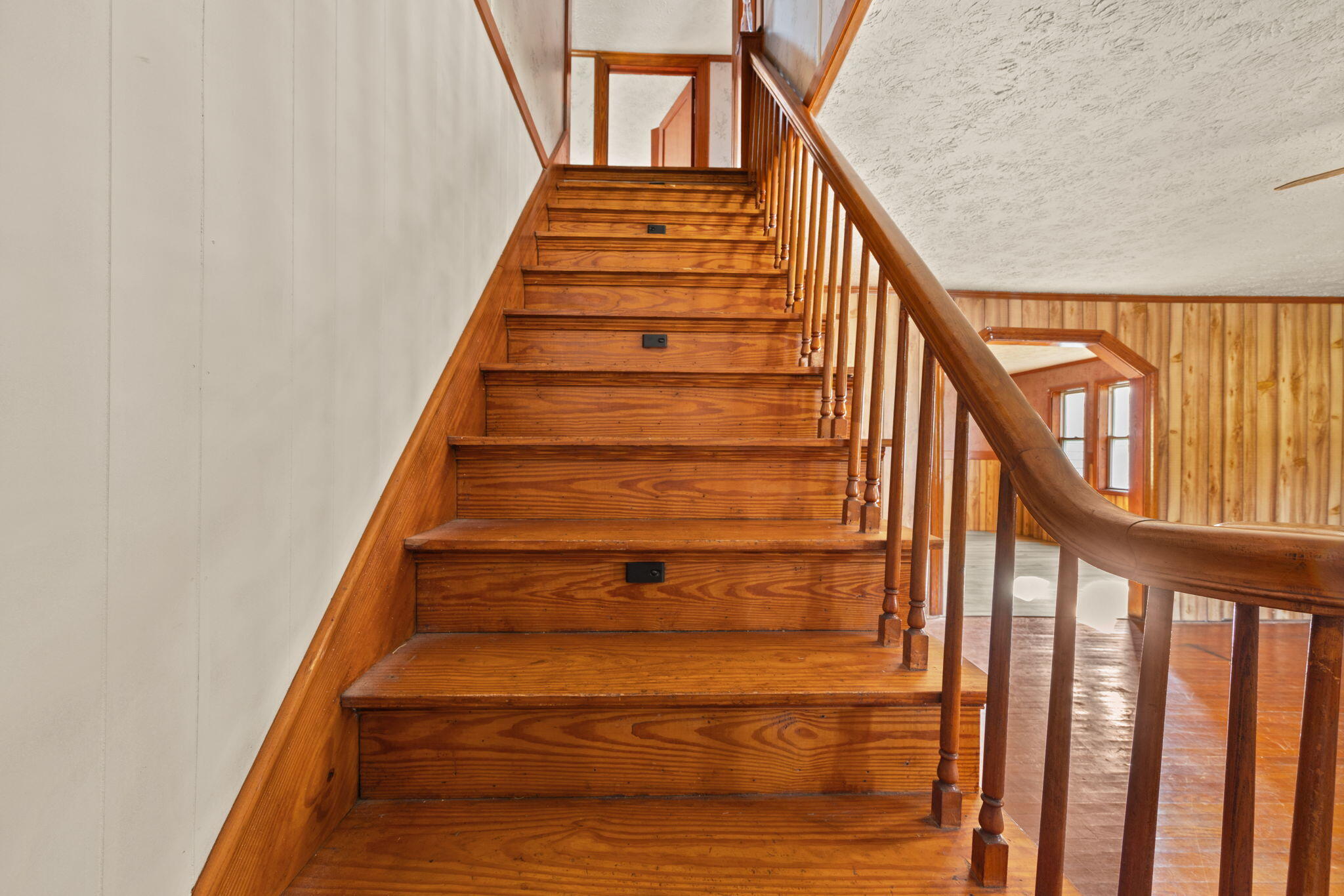 6114 Highway 1546 Property Photo 46