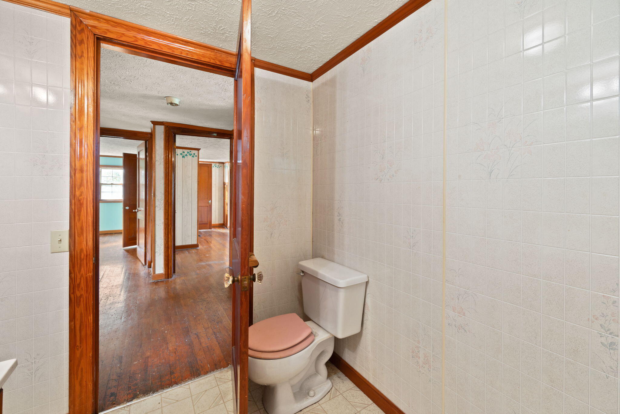 6114 Highway 1546 Property Photo 53