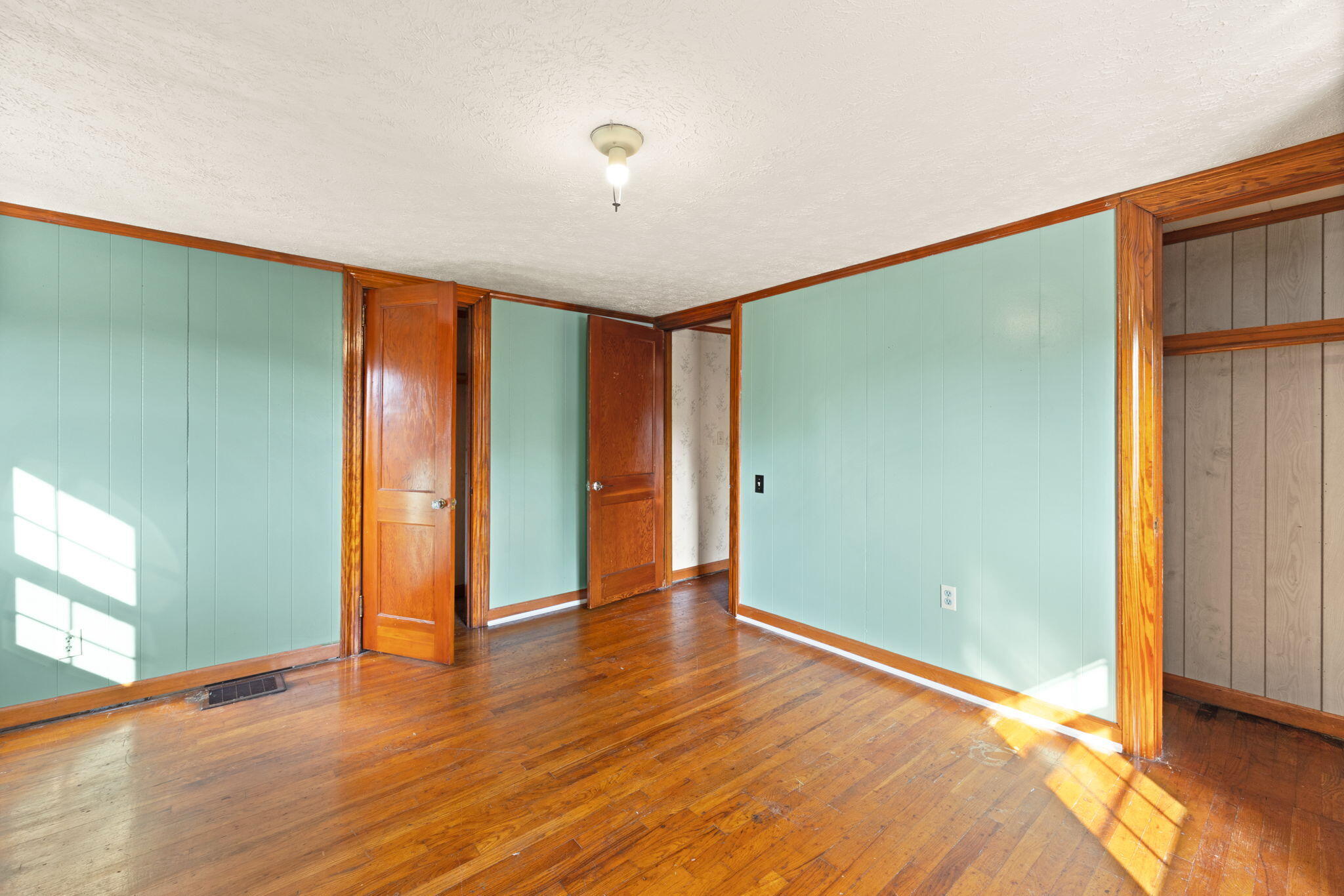 6114 Highway 1546 Property Photo 60
