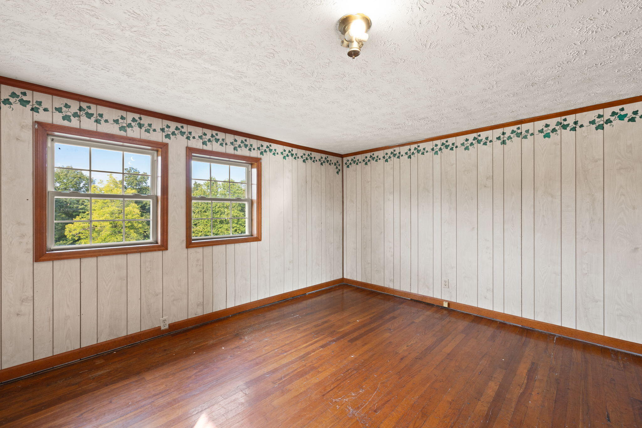 6114 Highway 1546 Property Photo 63