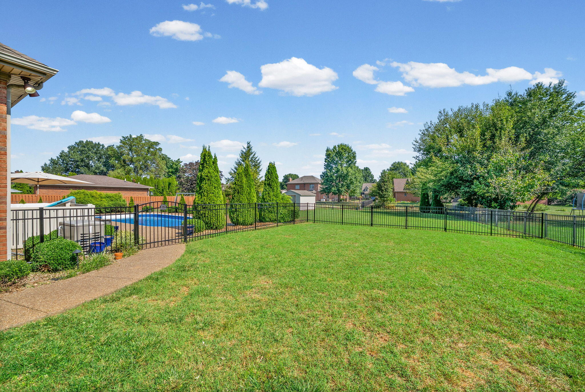 506 Sheffield Road Property Photo 49