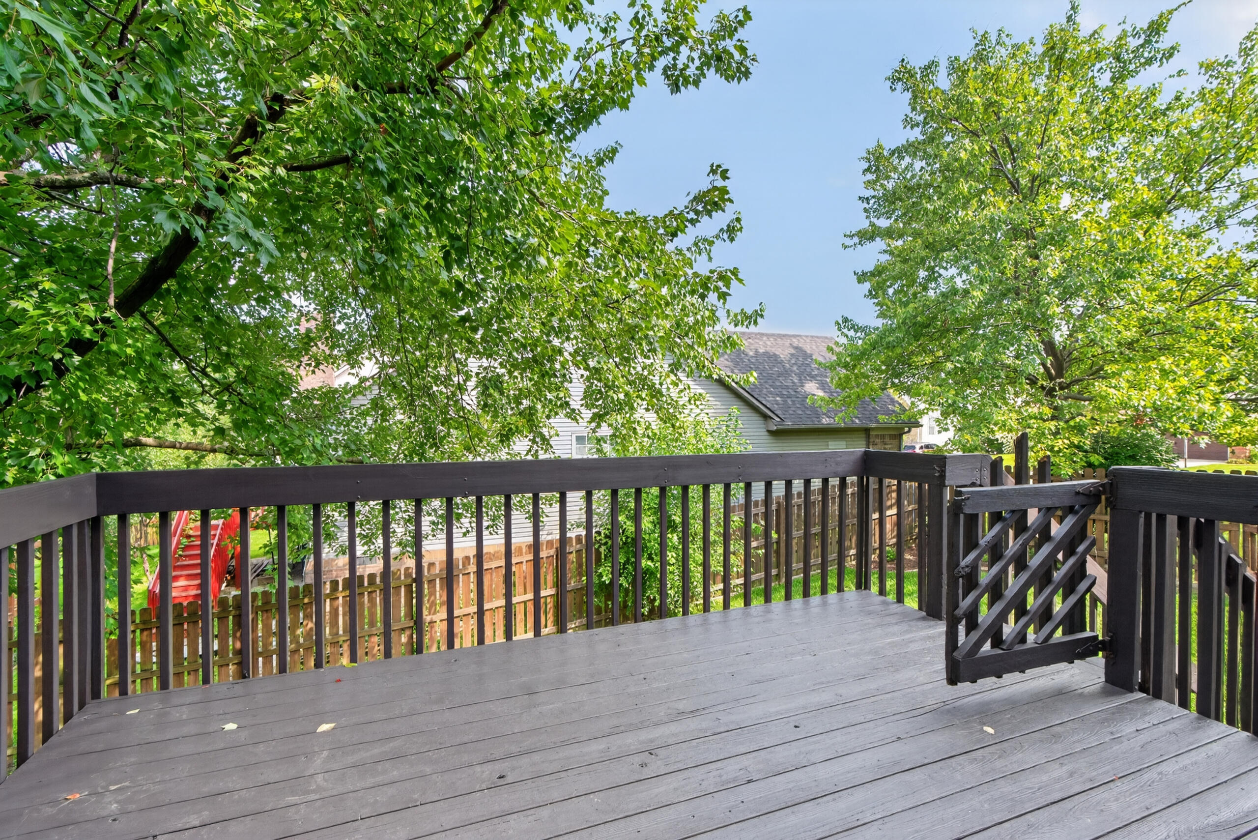 717 Maple Ridge Lane Property Photo 38
