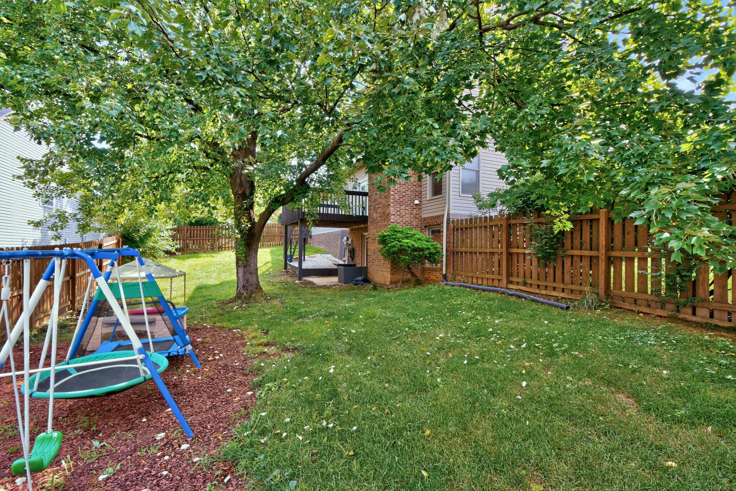 717 Maple Ridge Lane Property Photo 42