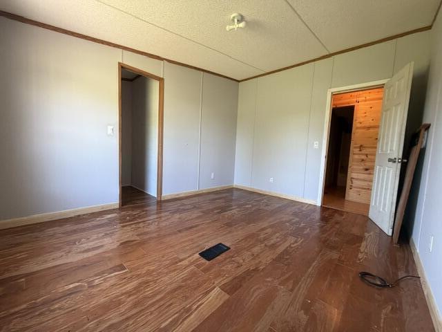 267 Shady Lane Property Photo 8