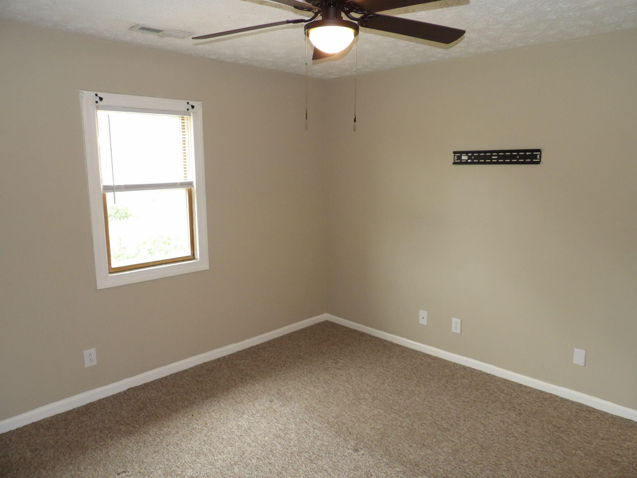 218 Centennial Drive Property Photo 31