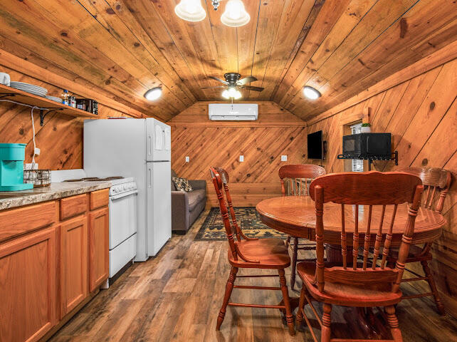 411 Alum Cave Road Property Photo 19
