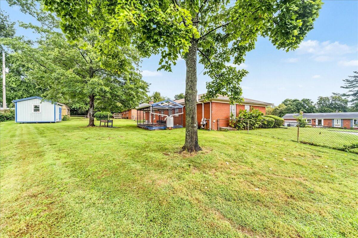508 Hiawatha Trail Property Photo 38