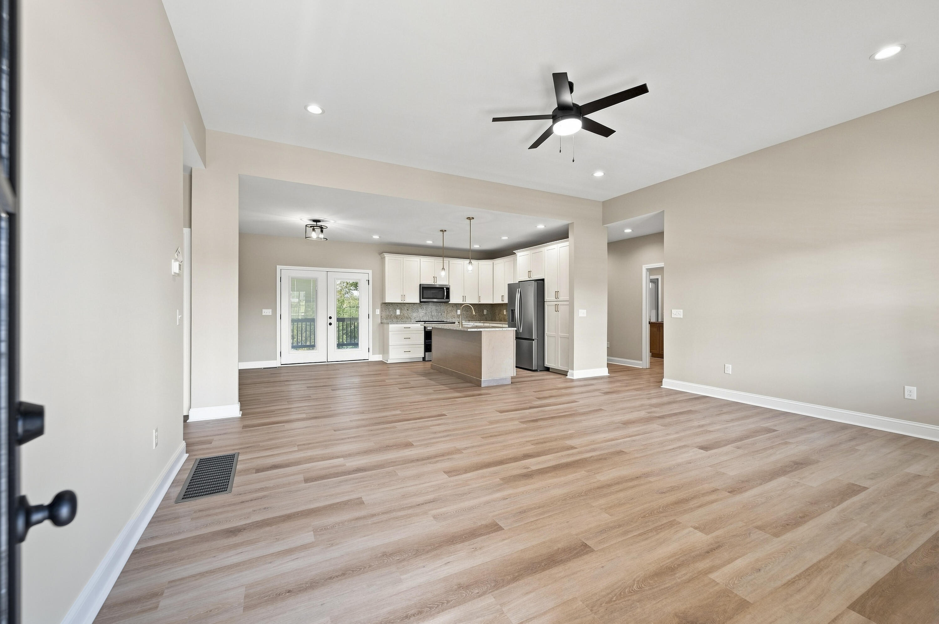 126 Cabela Drive Property Photo 3
