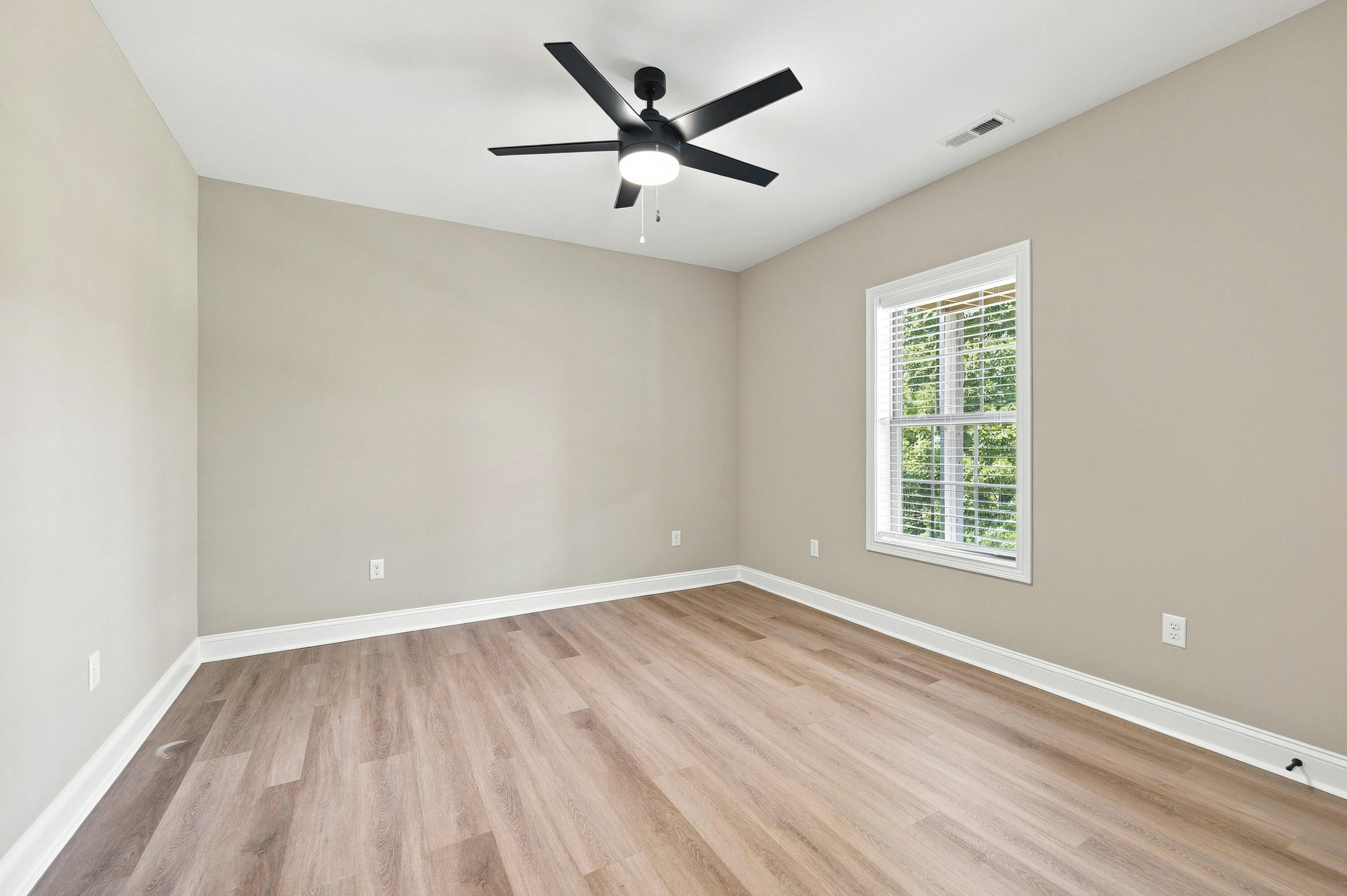 126 Cabela Drive Property Photo 44
