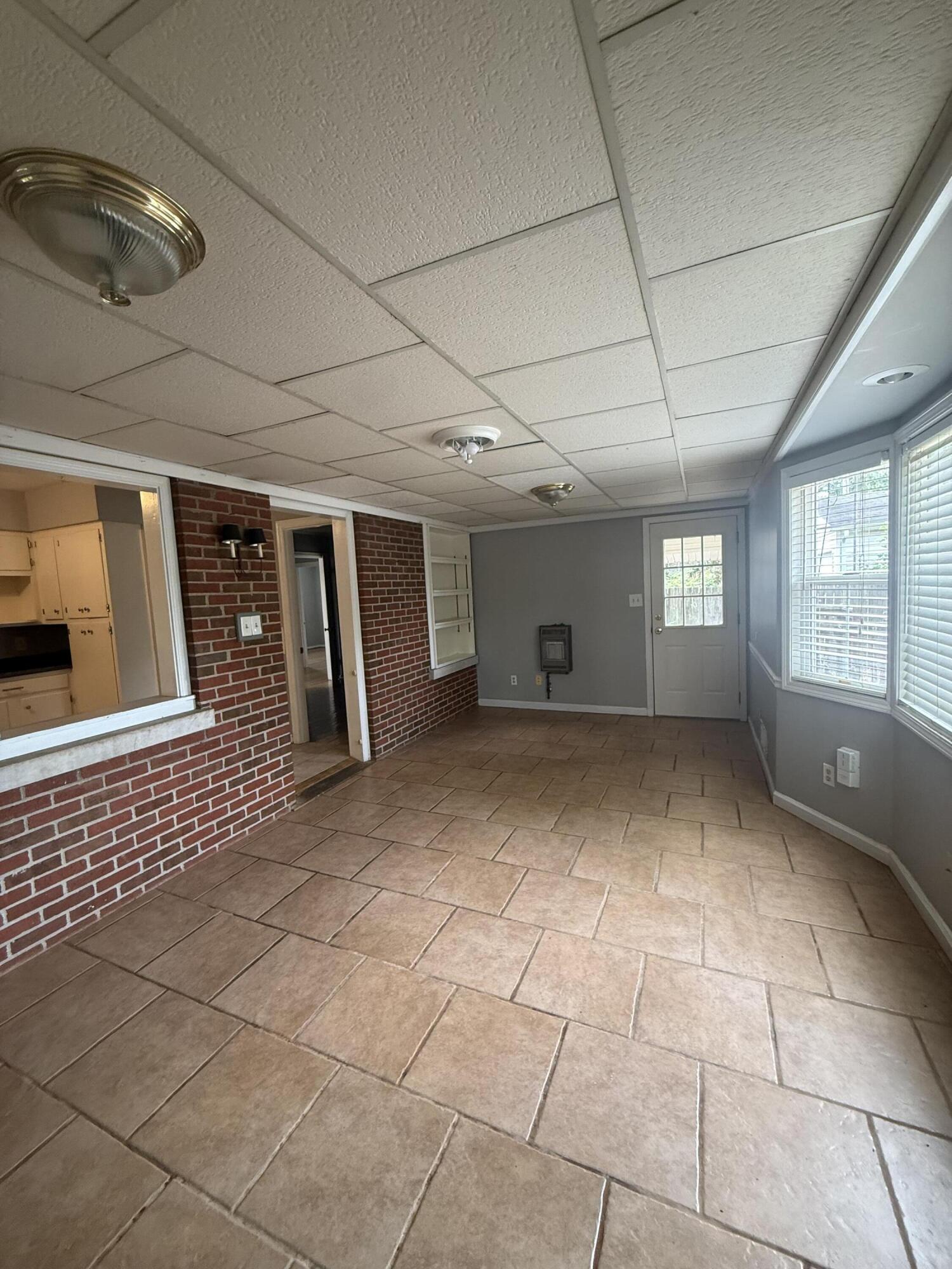 2149 Violet Road Property Photo 5