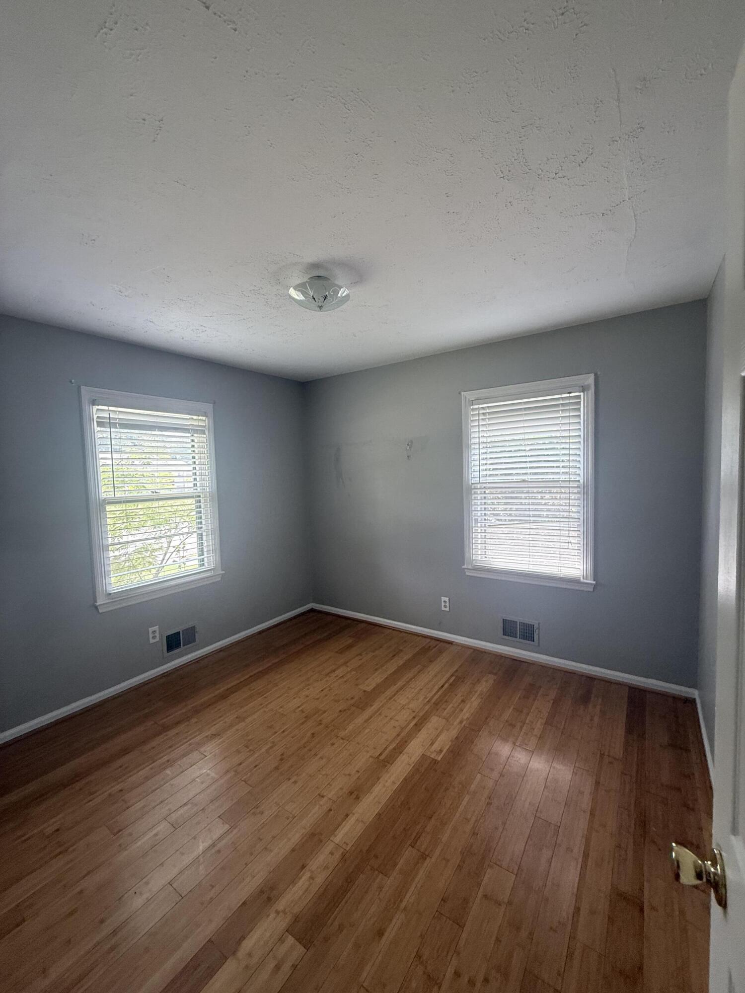 2149 Violet Road Property Photo 10