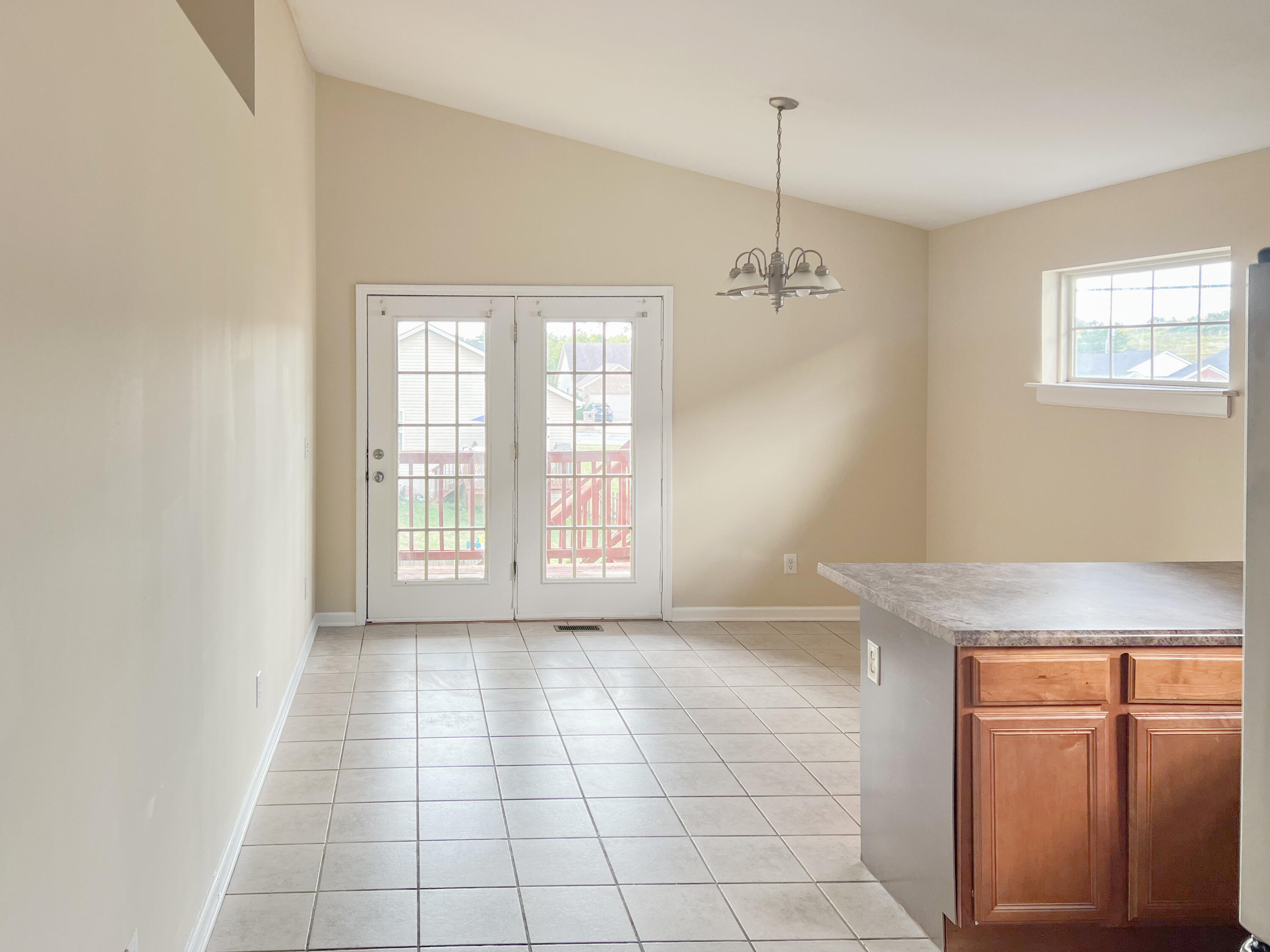 152 Angela Trail Property Photo 5