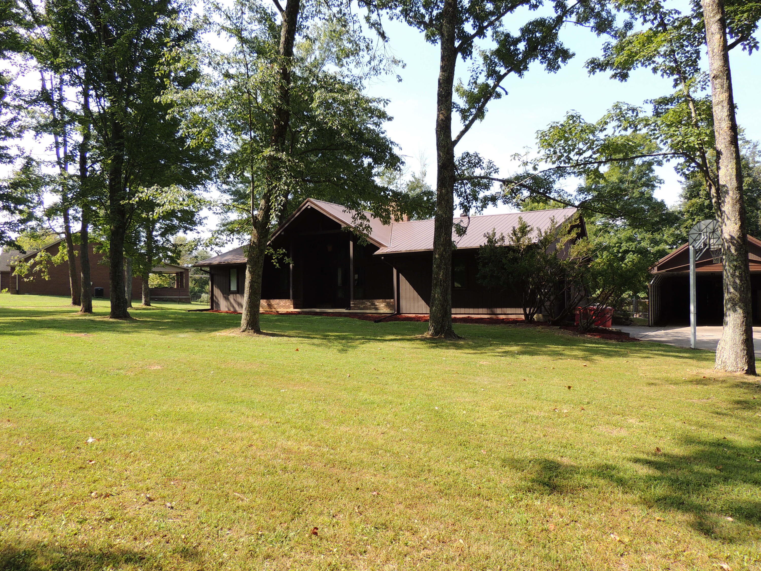 519 Schofield Lane Property Photo 3