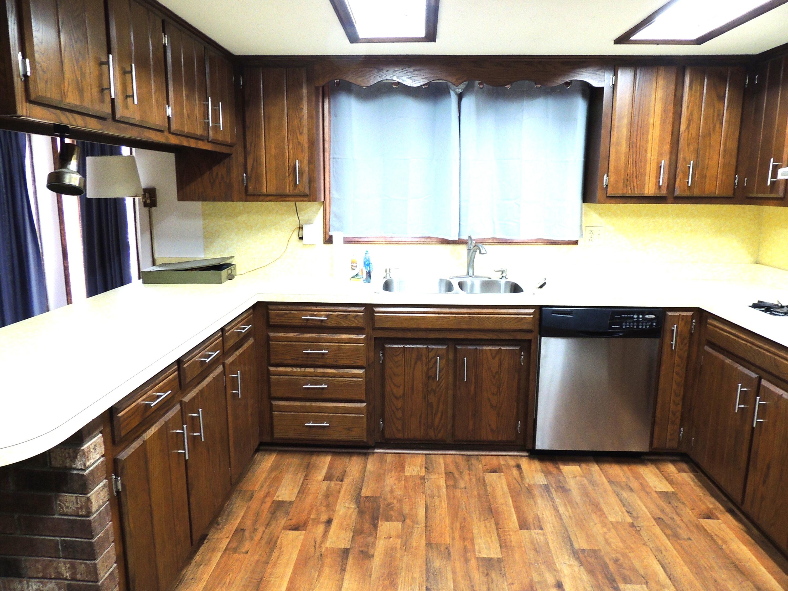 519 Schofield Lane Property Photo 15