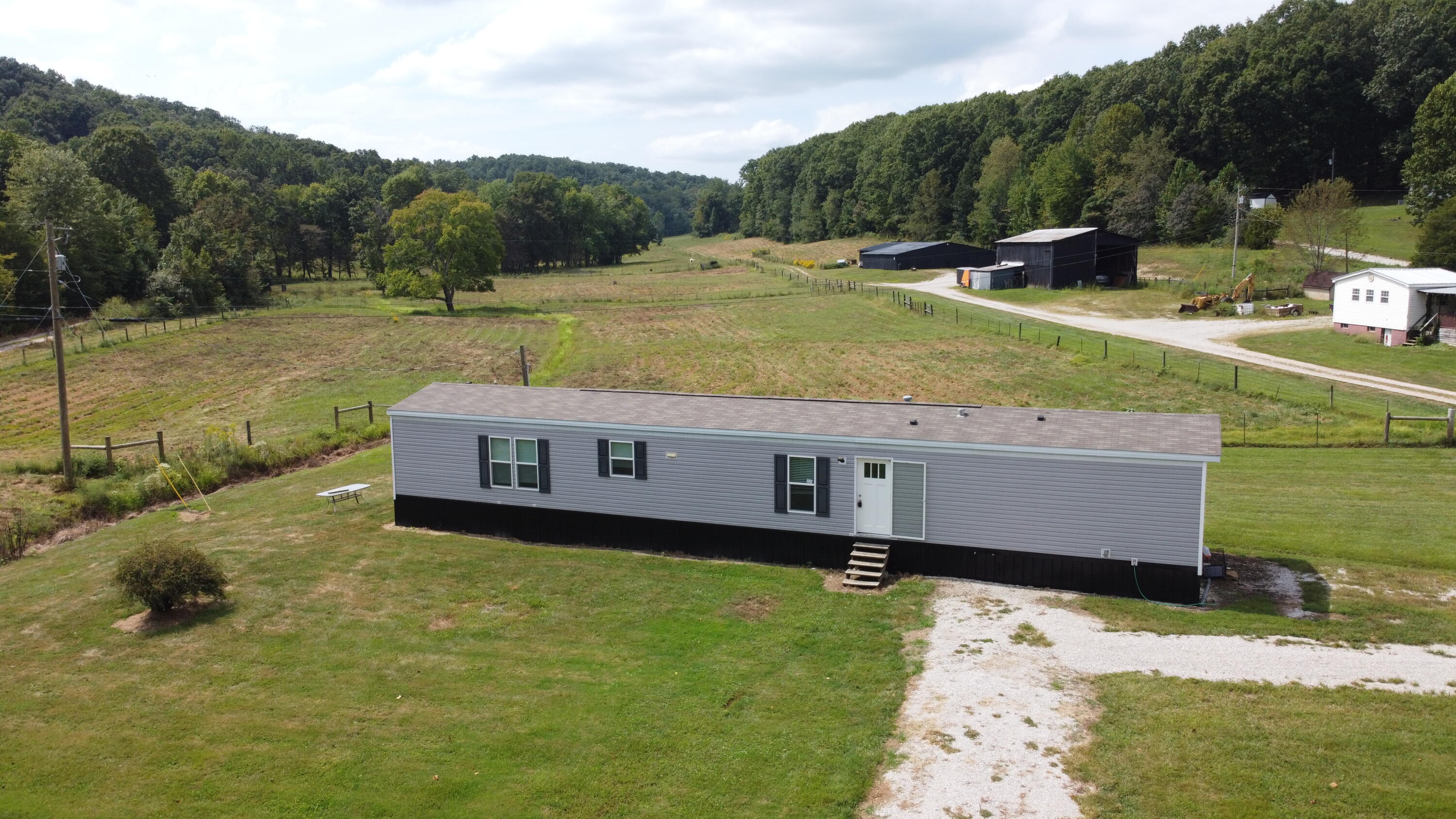 6613 E Highway 36 Property Photo 1
