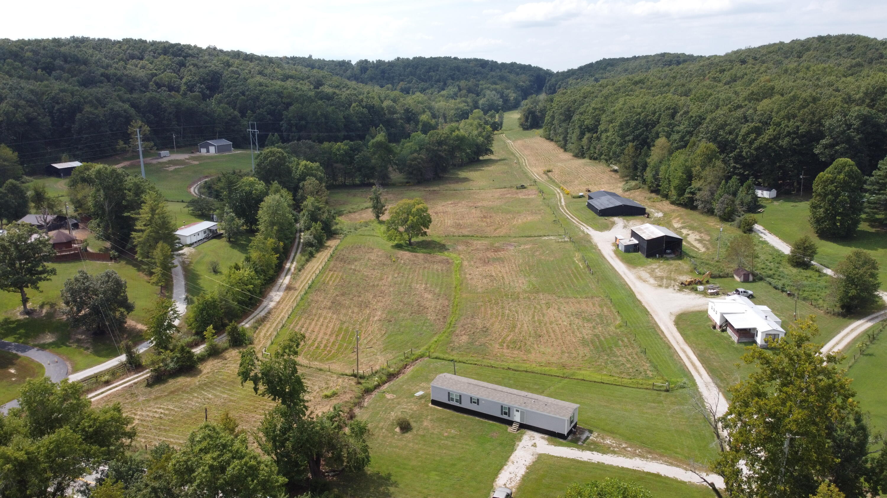 6613 E Highway 36 Property Photo 4