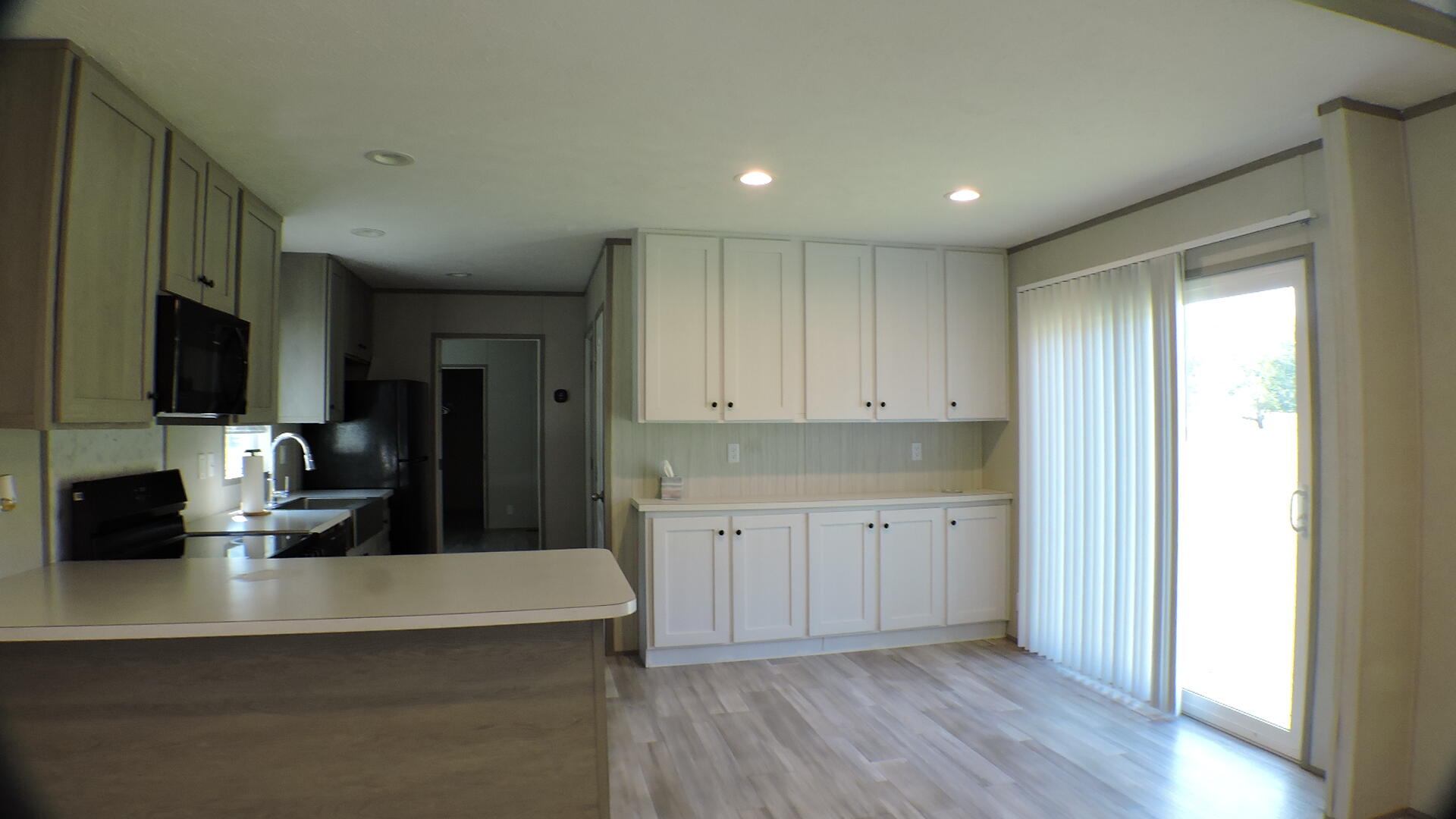6613 E Highway 36 Property Photo 9