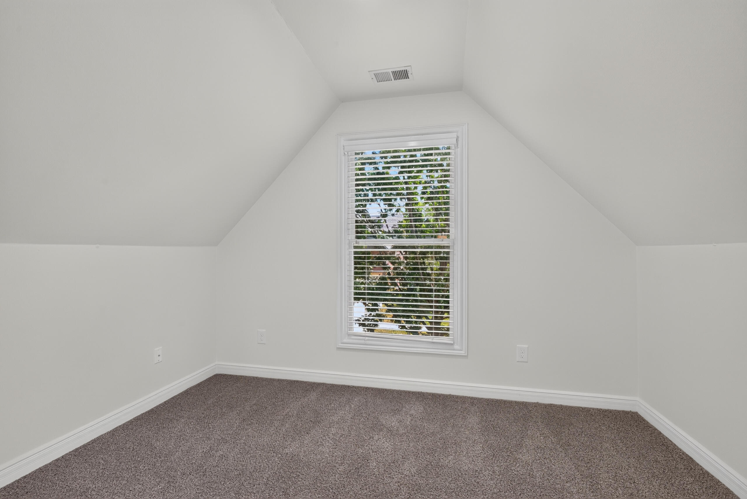 913 Belmere Drive Property Photo 34