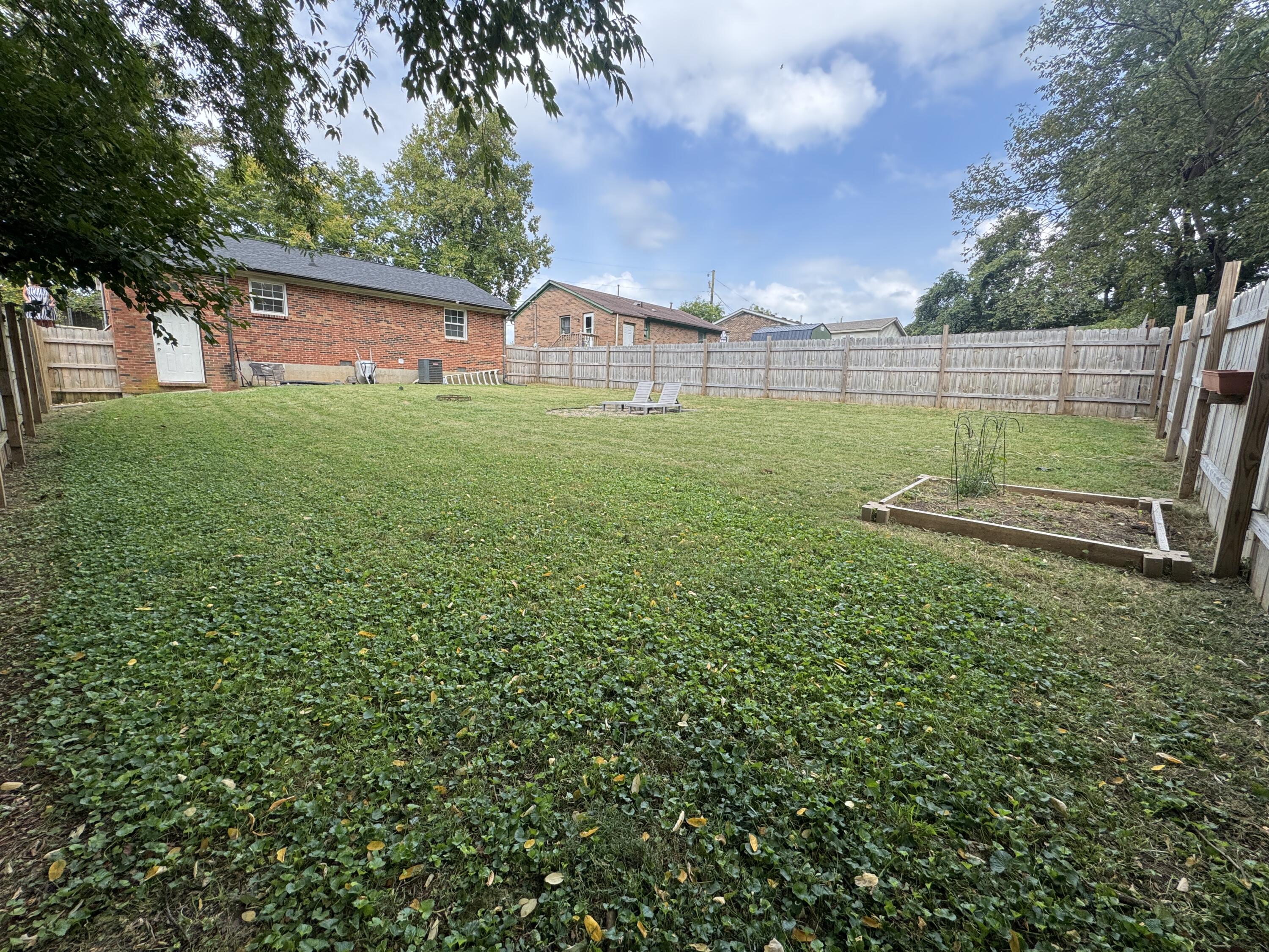 340 Teddy Avenue Property Photo 6