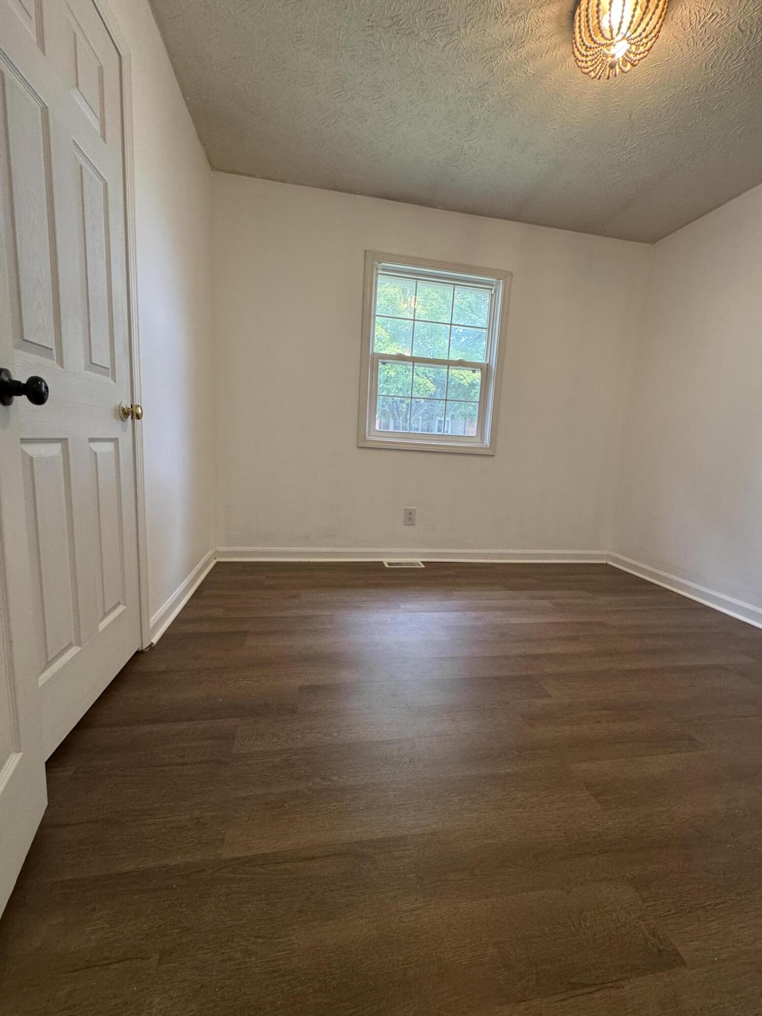 340 Teddy Avenue Property Photo 14